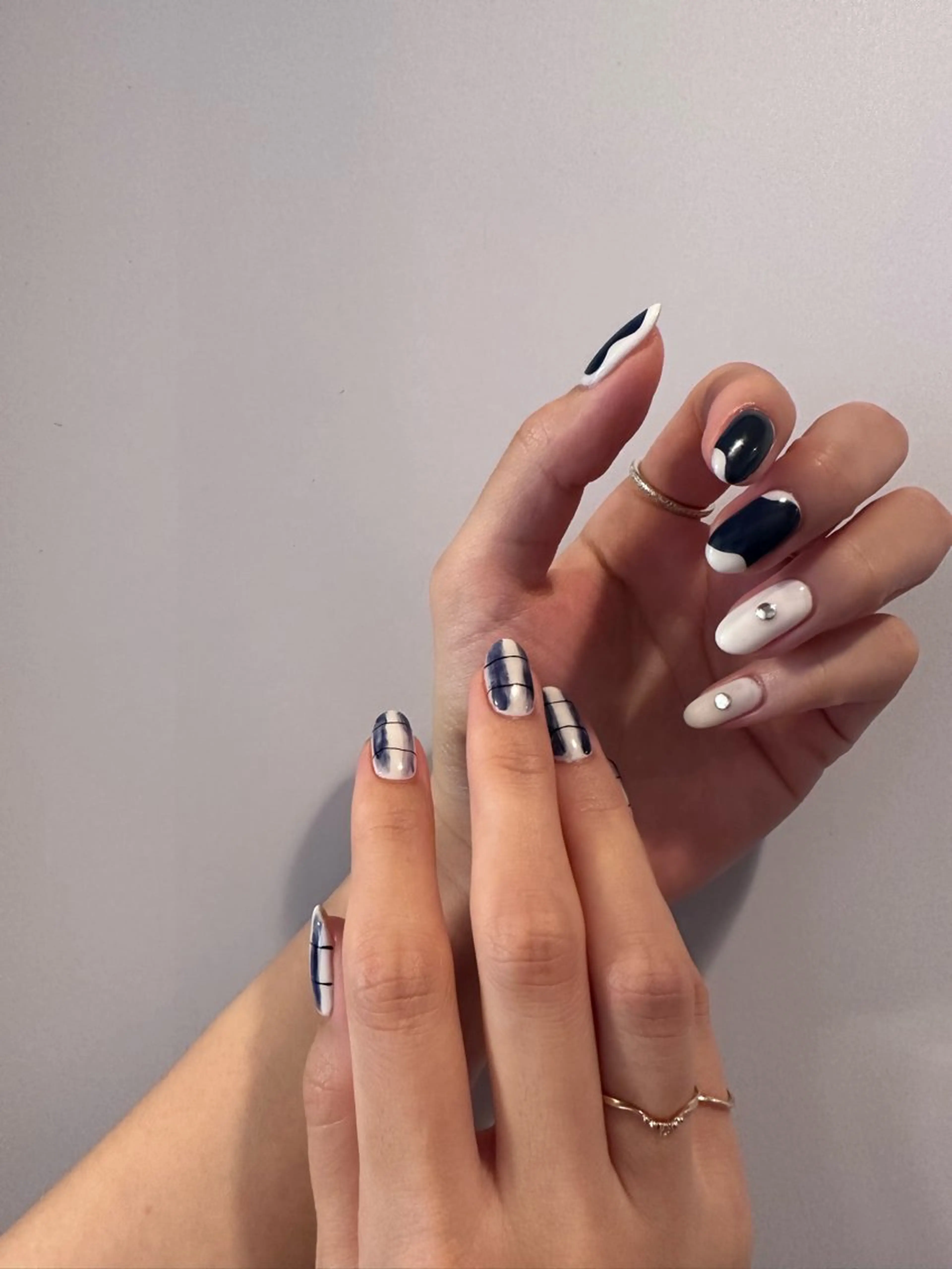 ネイル ニュアンスネイル ハンドネイル ハンドケア Atelier Ariのネイルデザイン