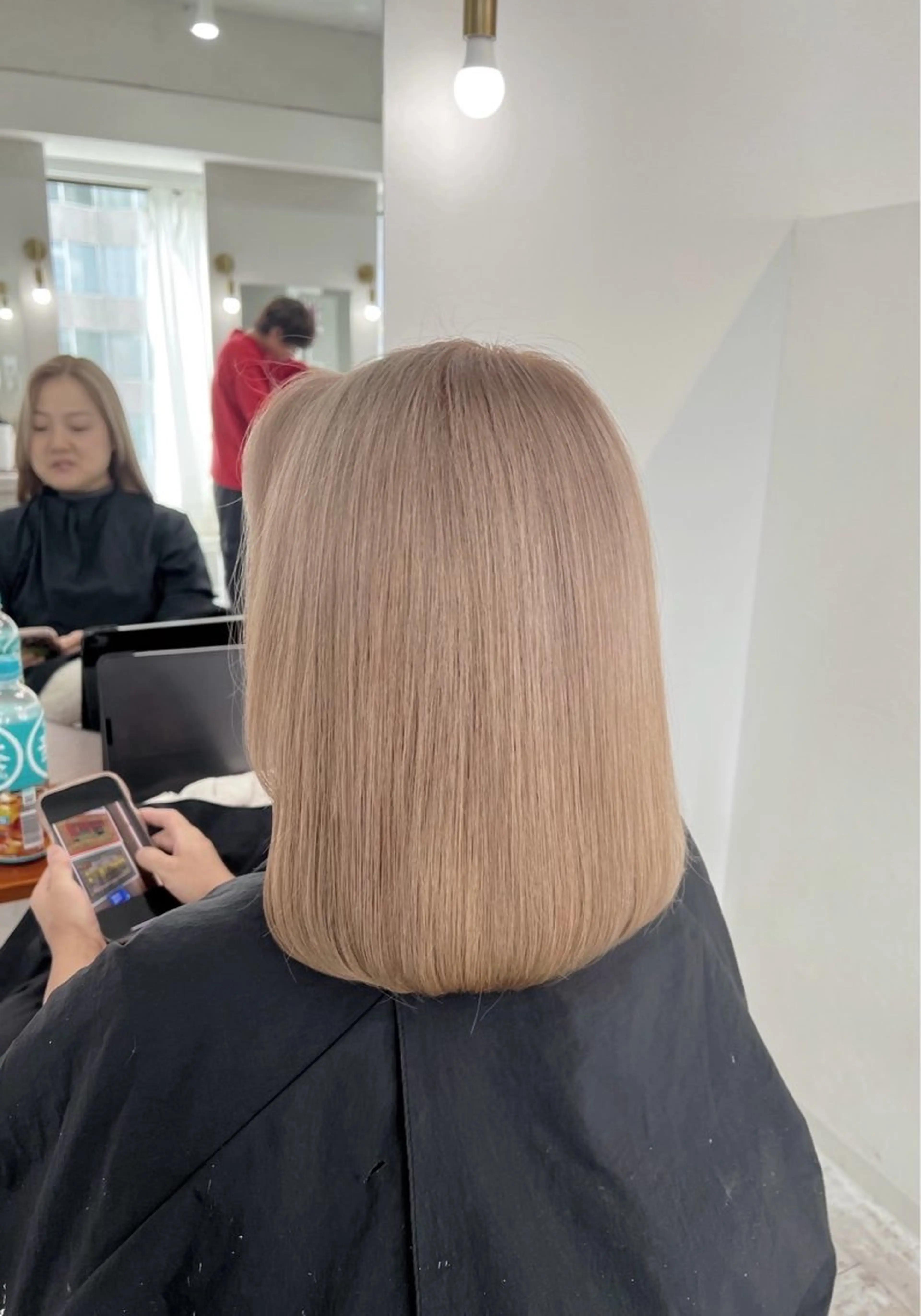 ミディアム カラー ベージュカラー ミルクティーベージュ ヘアカラー トリートメント ROBIN所属・指名数No.1 /NAOYAのヘアスタイル