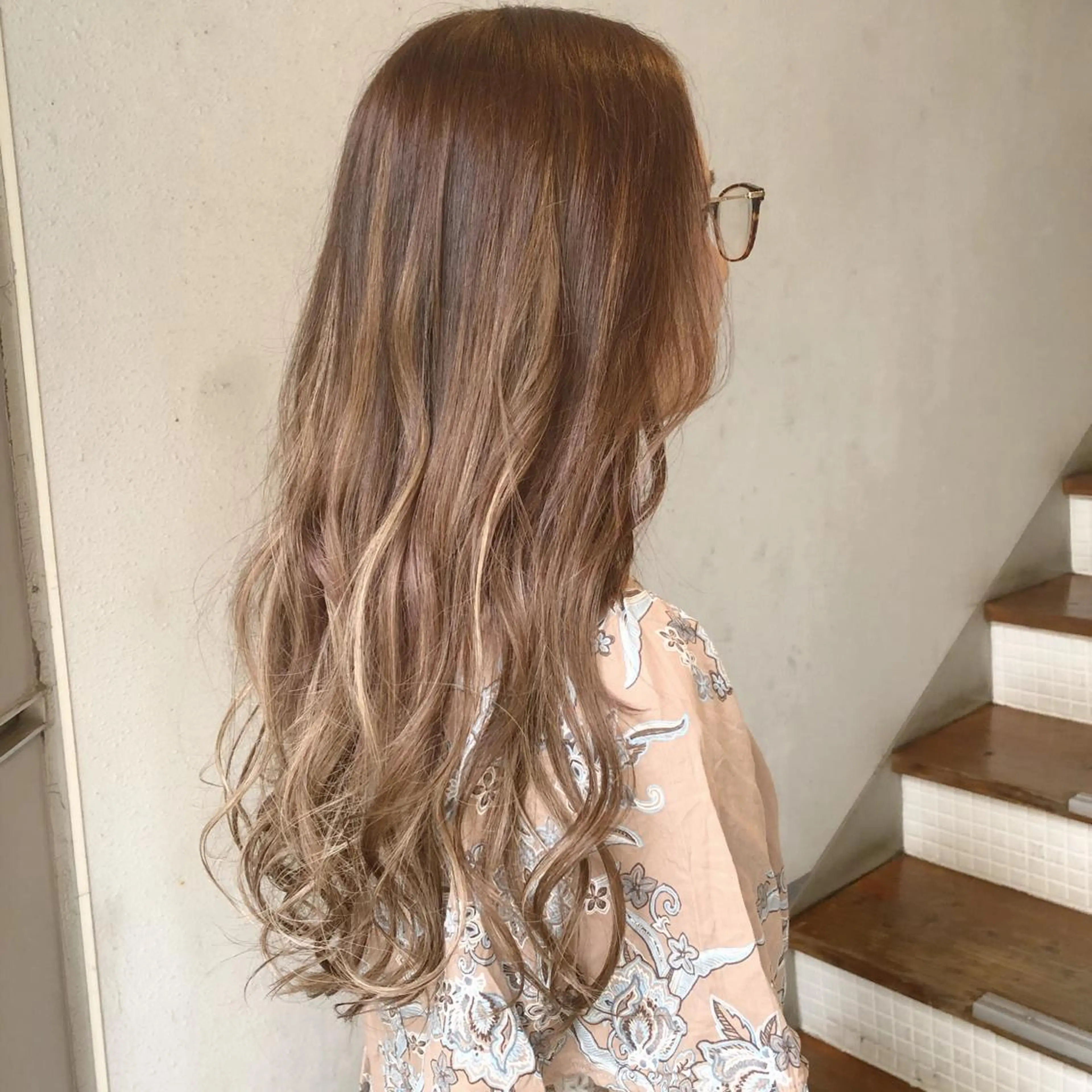 ロング ロング エクステ 國生 香織のヘアスタイル