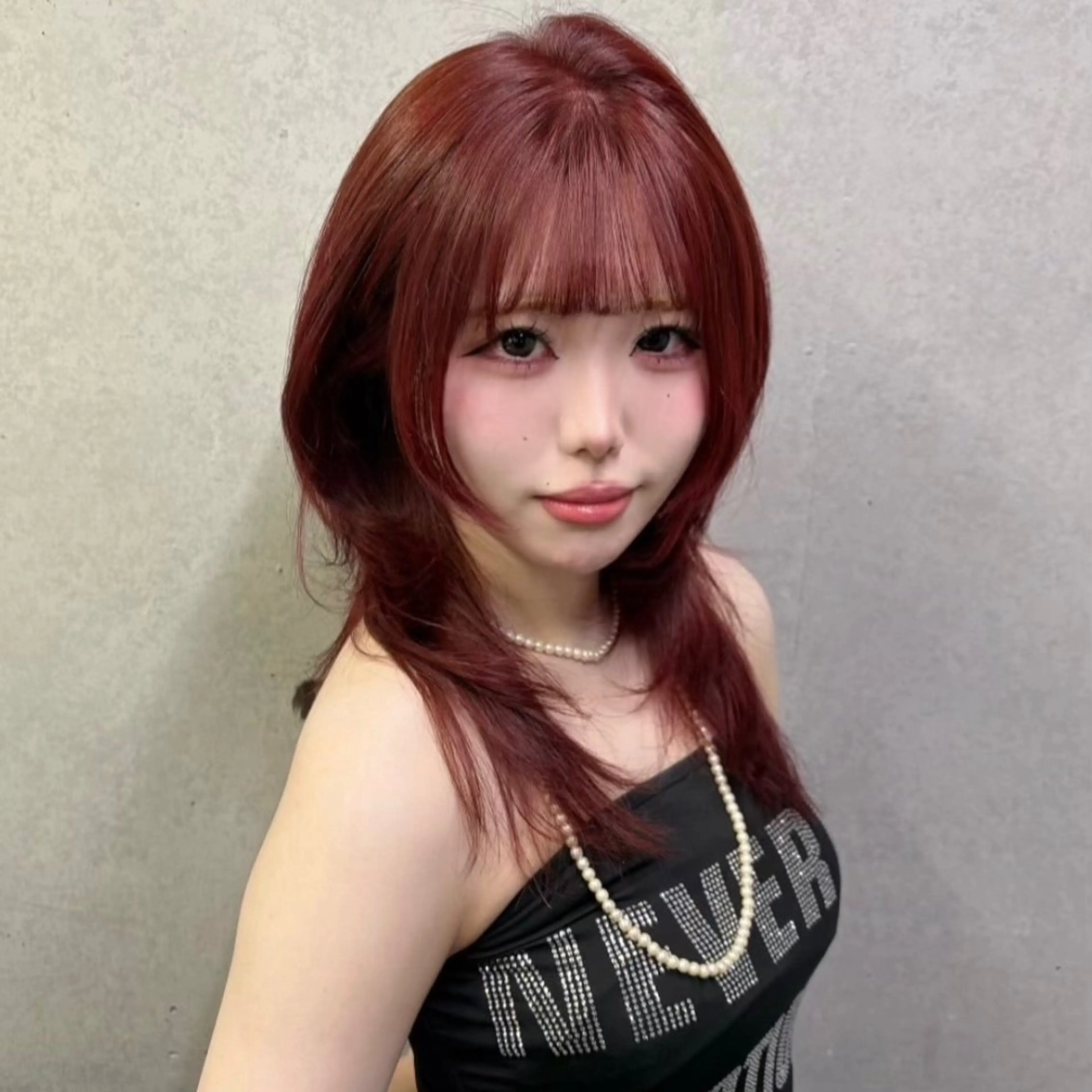 ミディアム くびれヘア 顔周りカット ハイレイヤー 韓国風ヘア レイヤーカット カット がわ/ハイレイヤー /ハイトーンカラーのヘアスタイル