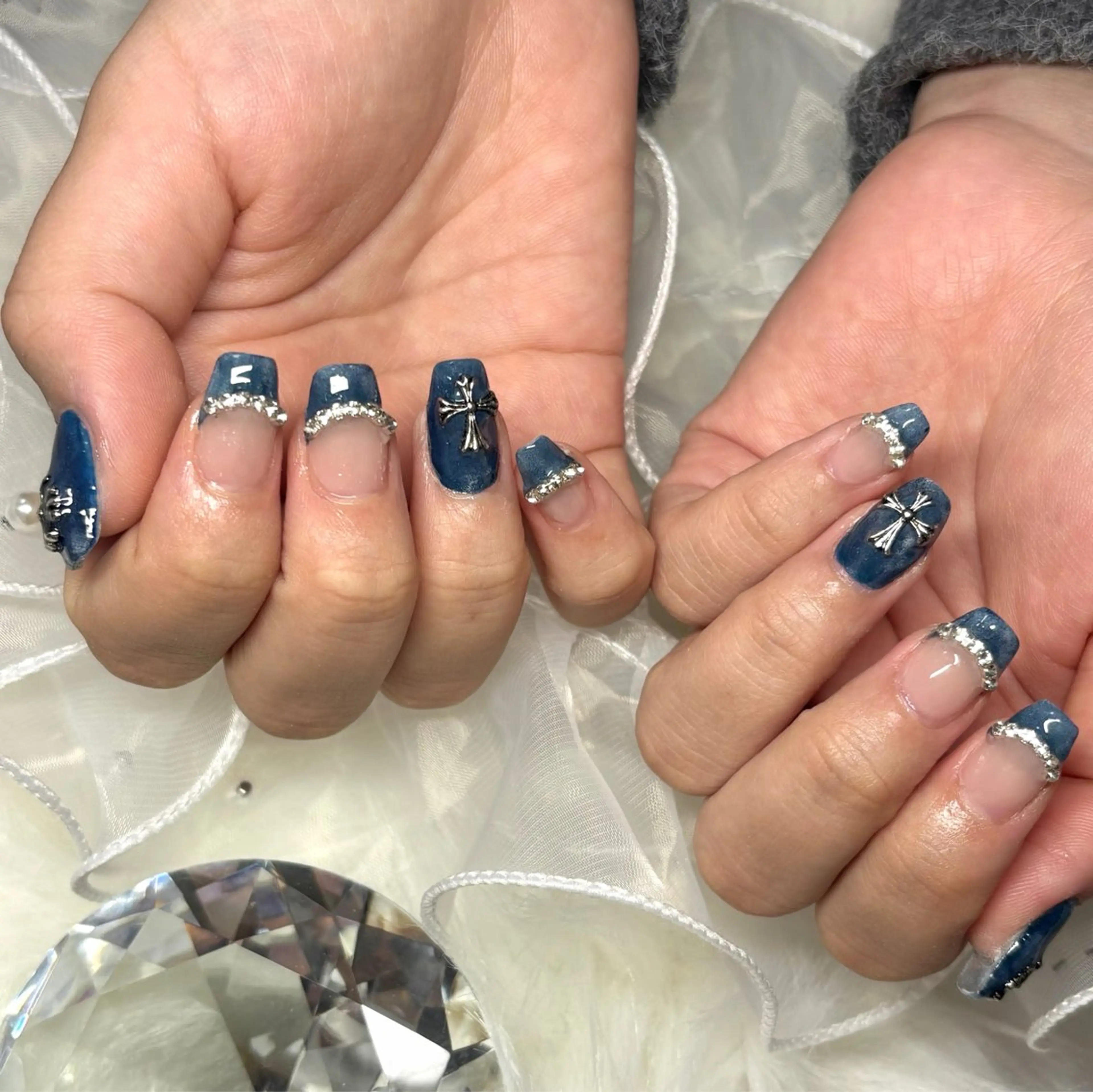 ネイル 長さ出し ハンドネイル enüa Ainaのネイルデザイン