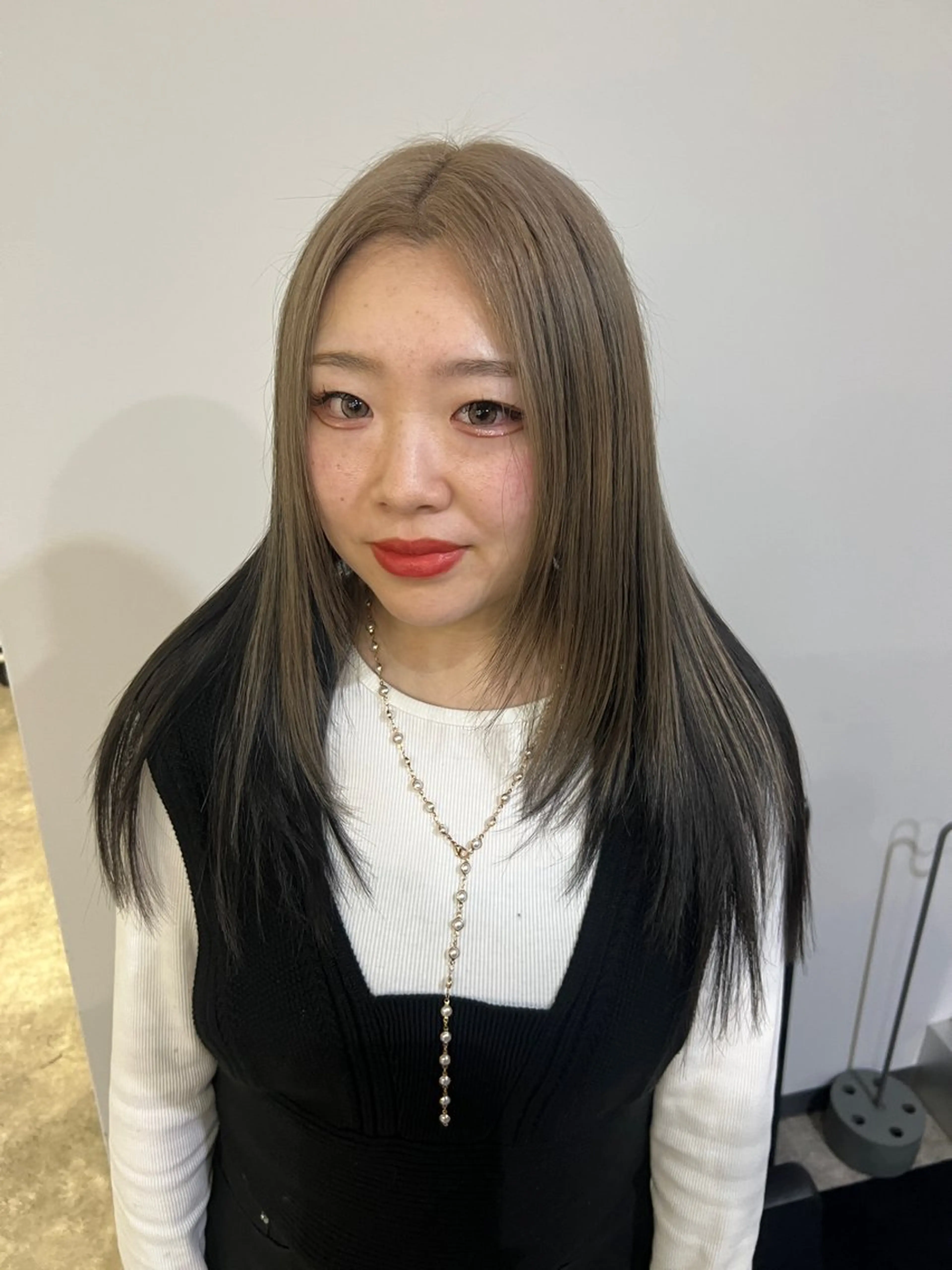 ロング ヘアカラー トリートメント 宮城 萌のヘアスタイル
