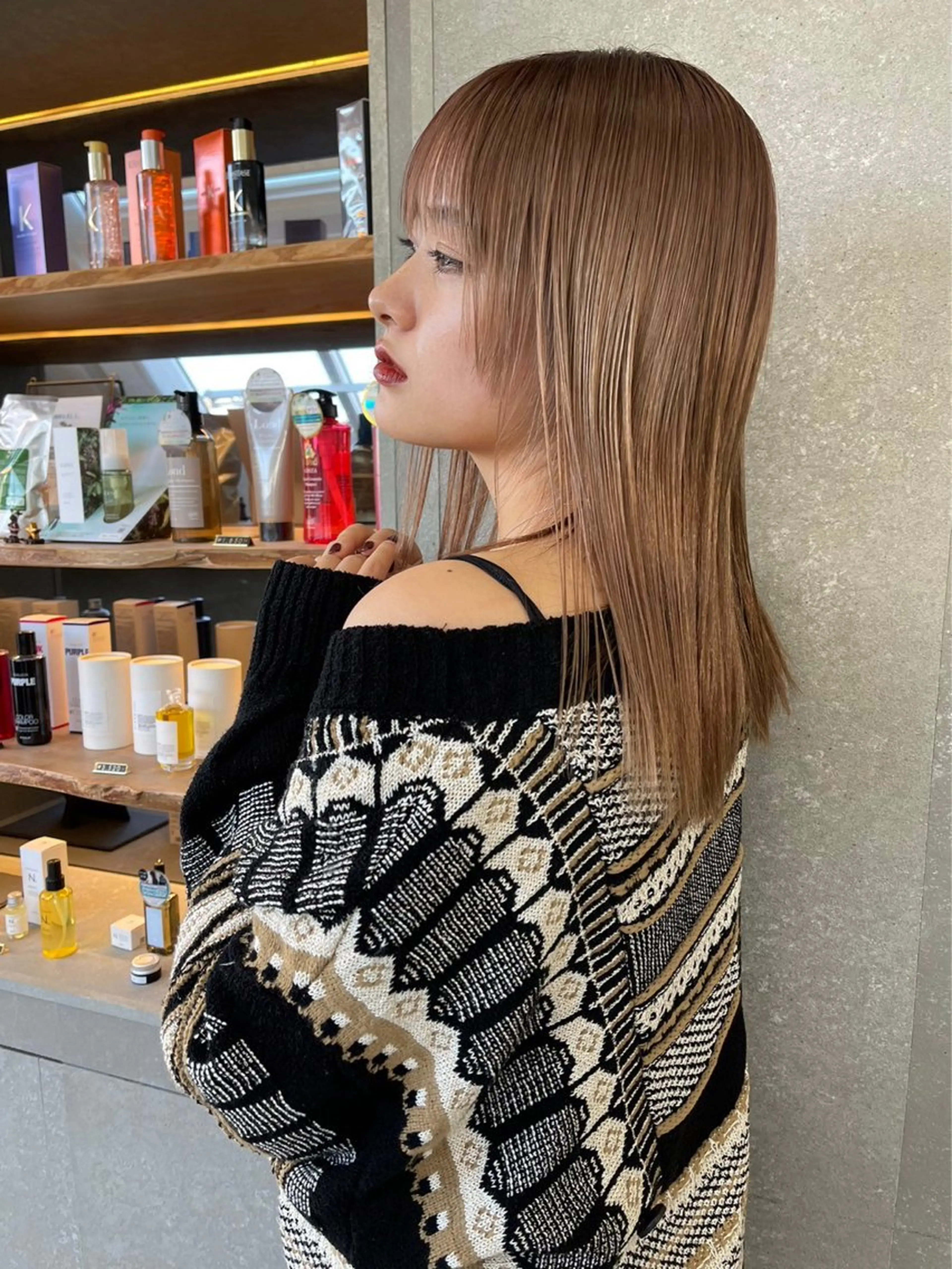 セミロング カット ヘアカラー 縮毛矯正 トリートメント 透明感カラー　中嶋 将城のヘアスタイル