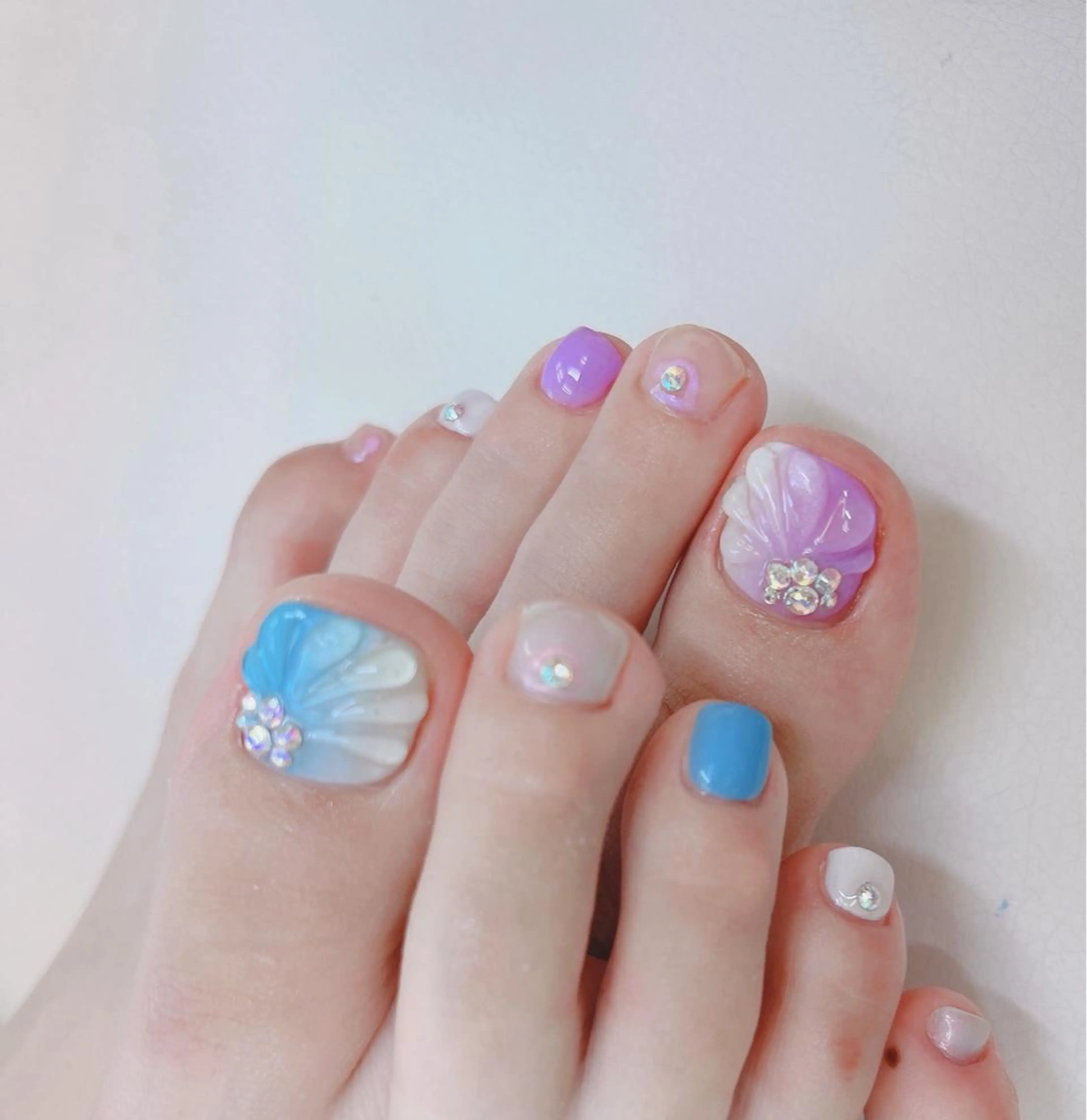 ネイル Flowerネイルサロン所属・. yukiのネイルデザイン