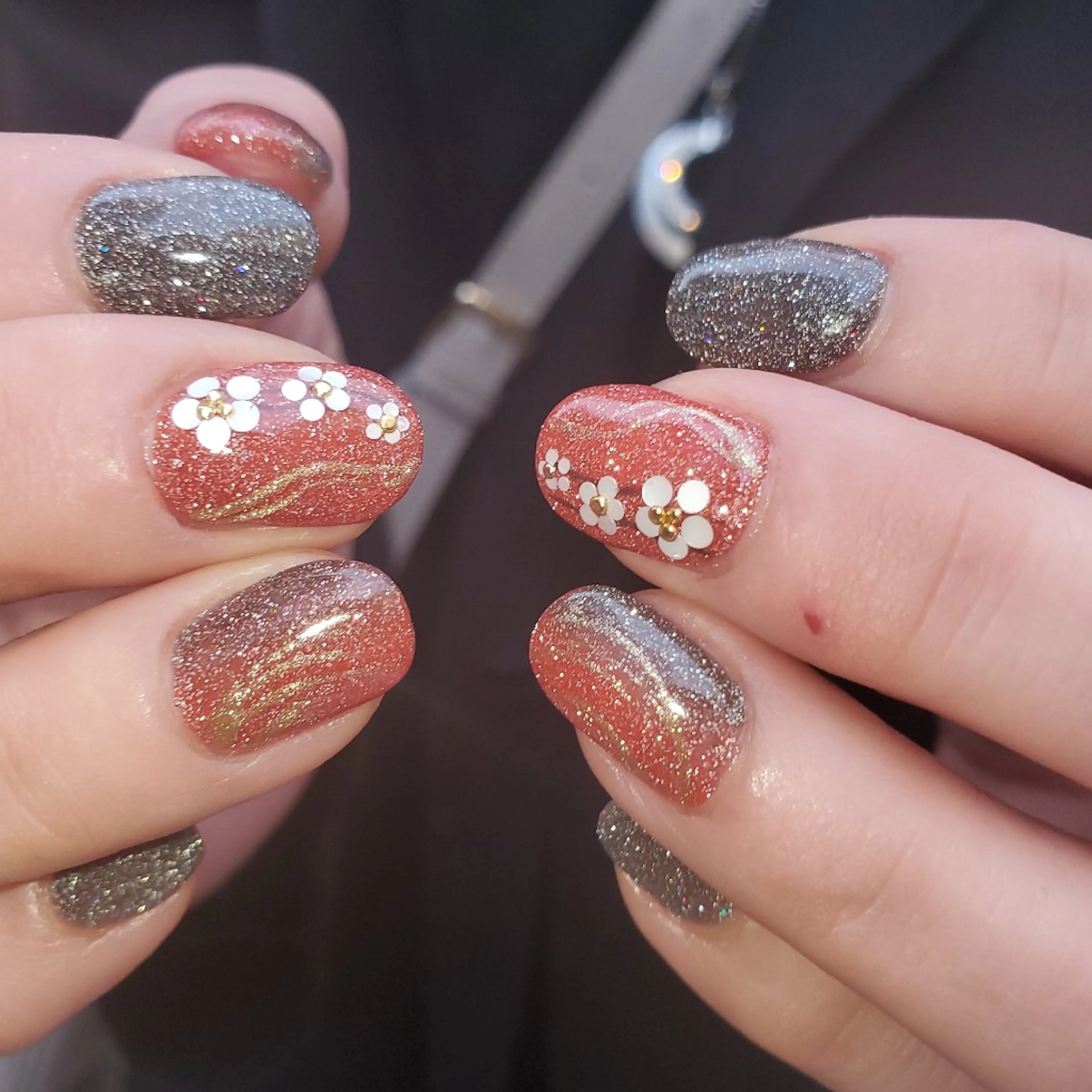 ネイル MoM マムネイル原宿のネイルデザイン