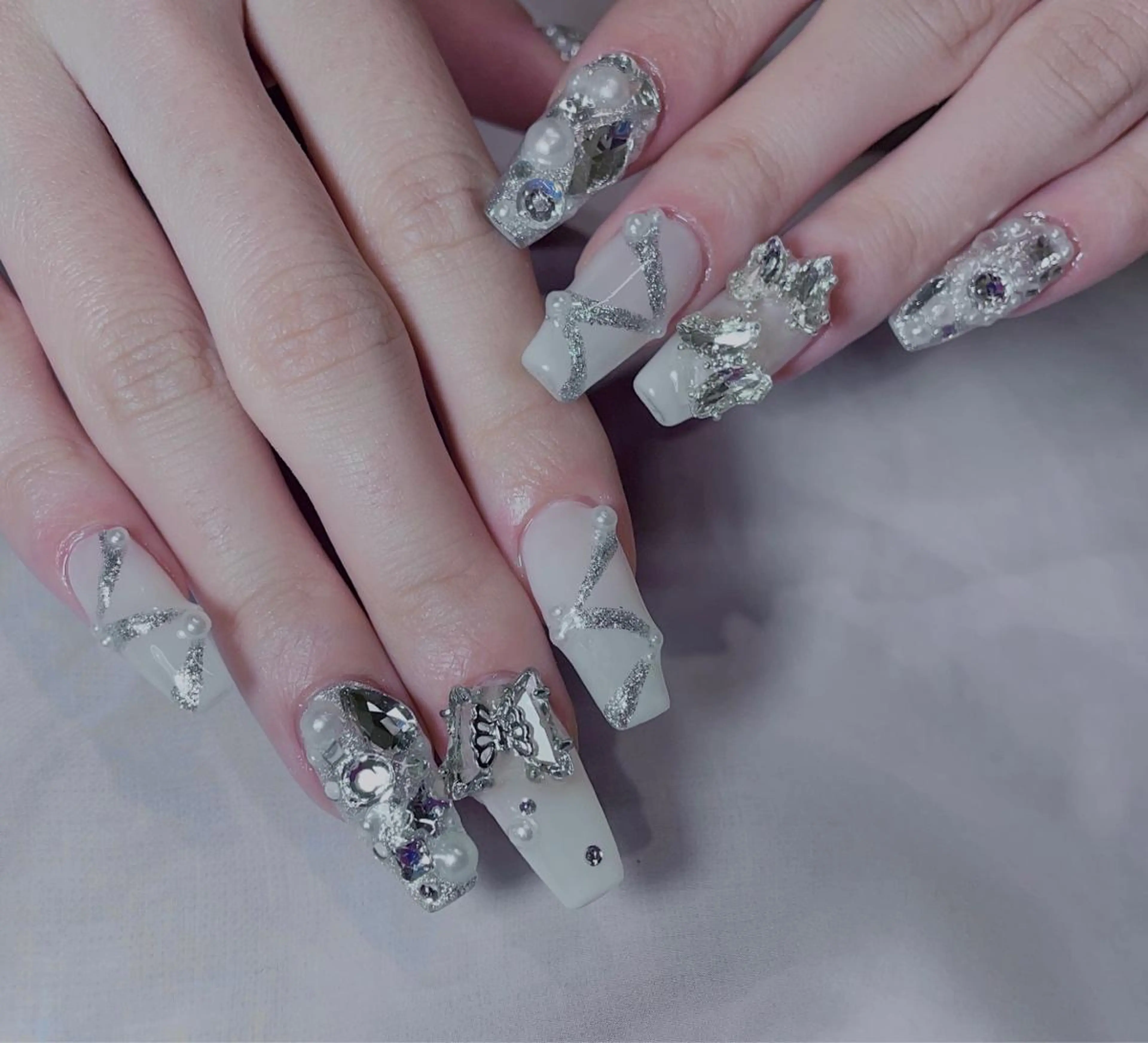 ネイル Spiky とうげ ふうかのネイルデザイン