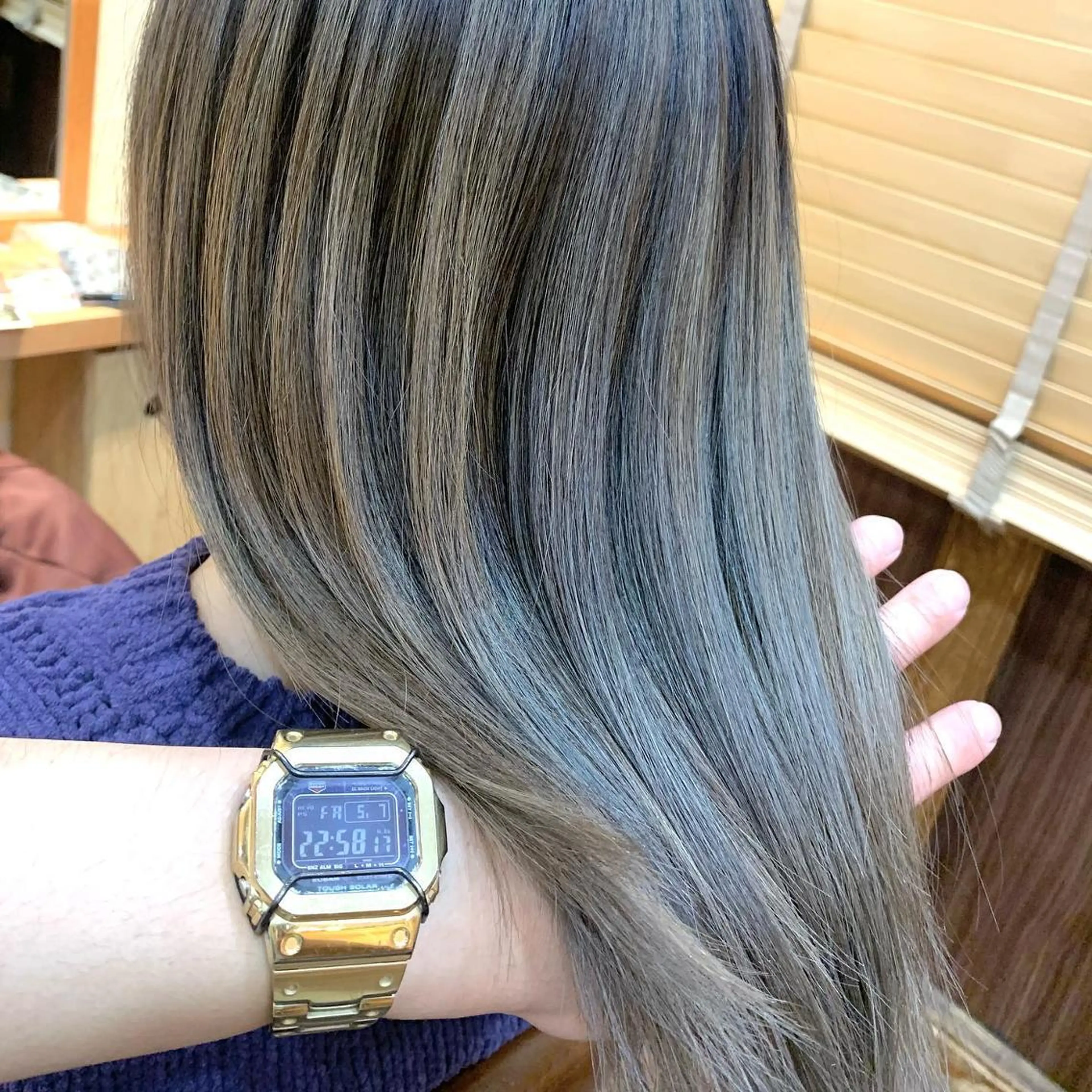 セミロング カラー パーマ ヘアアレンジ メンズ キッズ ネイル マツエク・マツパ メンズバレイヤージュ バレイヤージュ レイヤーカット 髪質改善 艶髪🔵ﾌｾﾅｵﾔのヘアスタイル