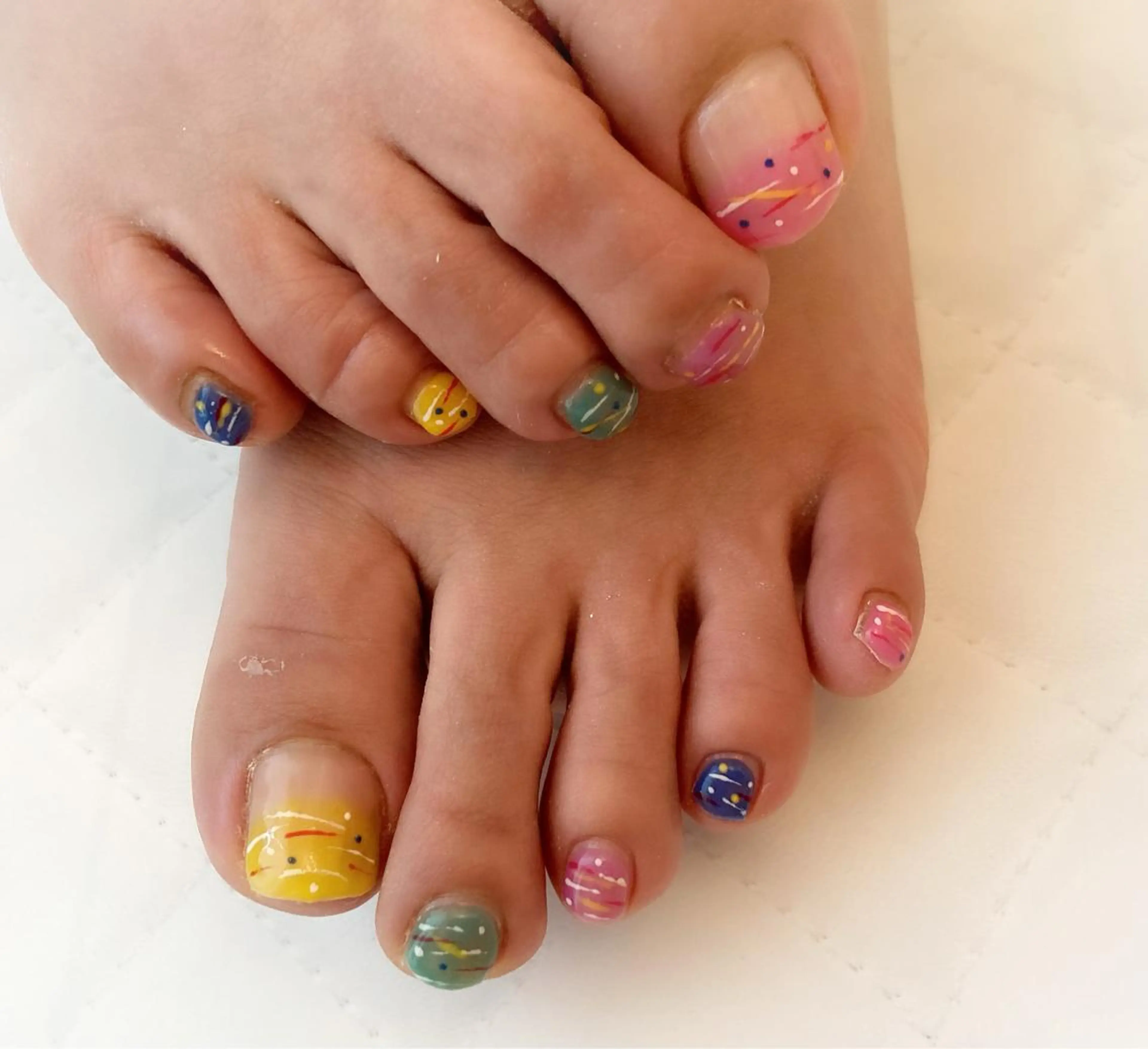 ネイル フットネイル エース ネイルのネイルデザイン