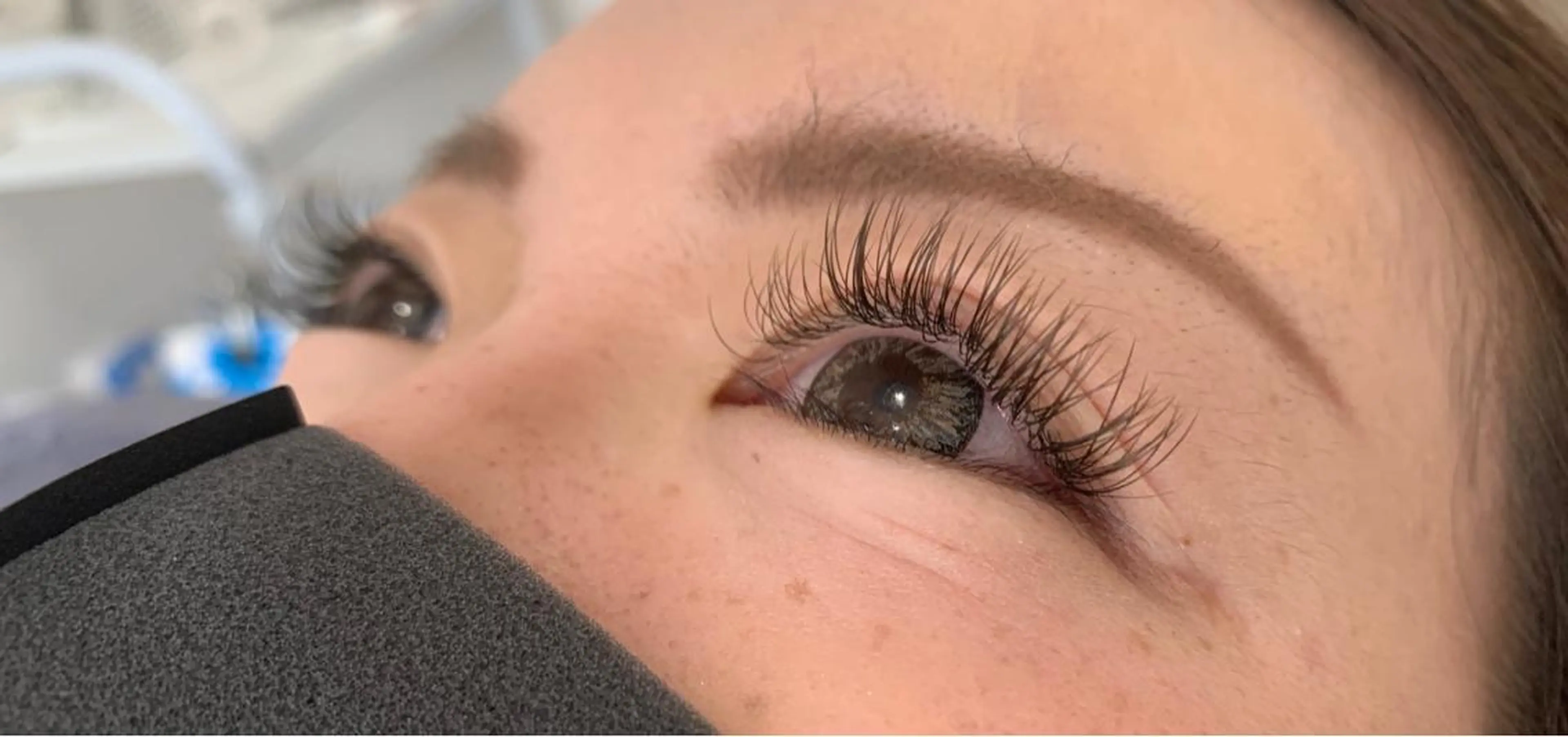 💛オフ無料フラットラッシュ💛160本5900円の写真