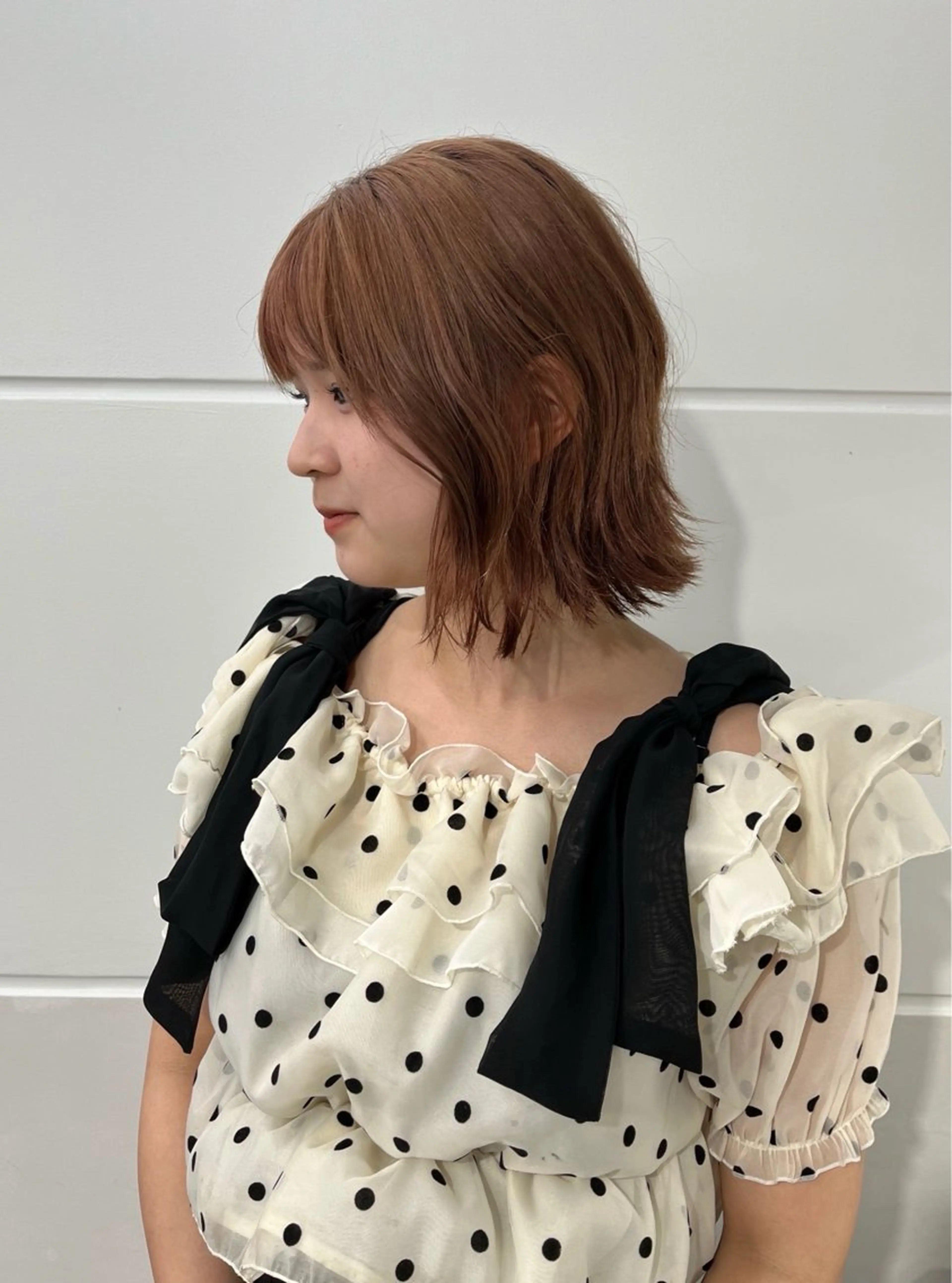 ミディアム カラー ミディアムレイヤー レイヤーカット 縮毛矯正/ハイトーン /パーマ/せき🧸のヘアスタイル