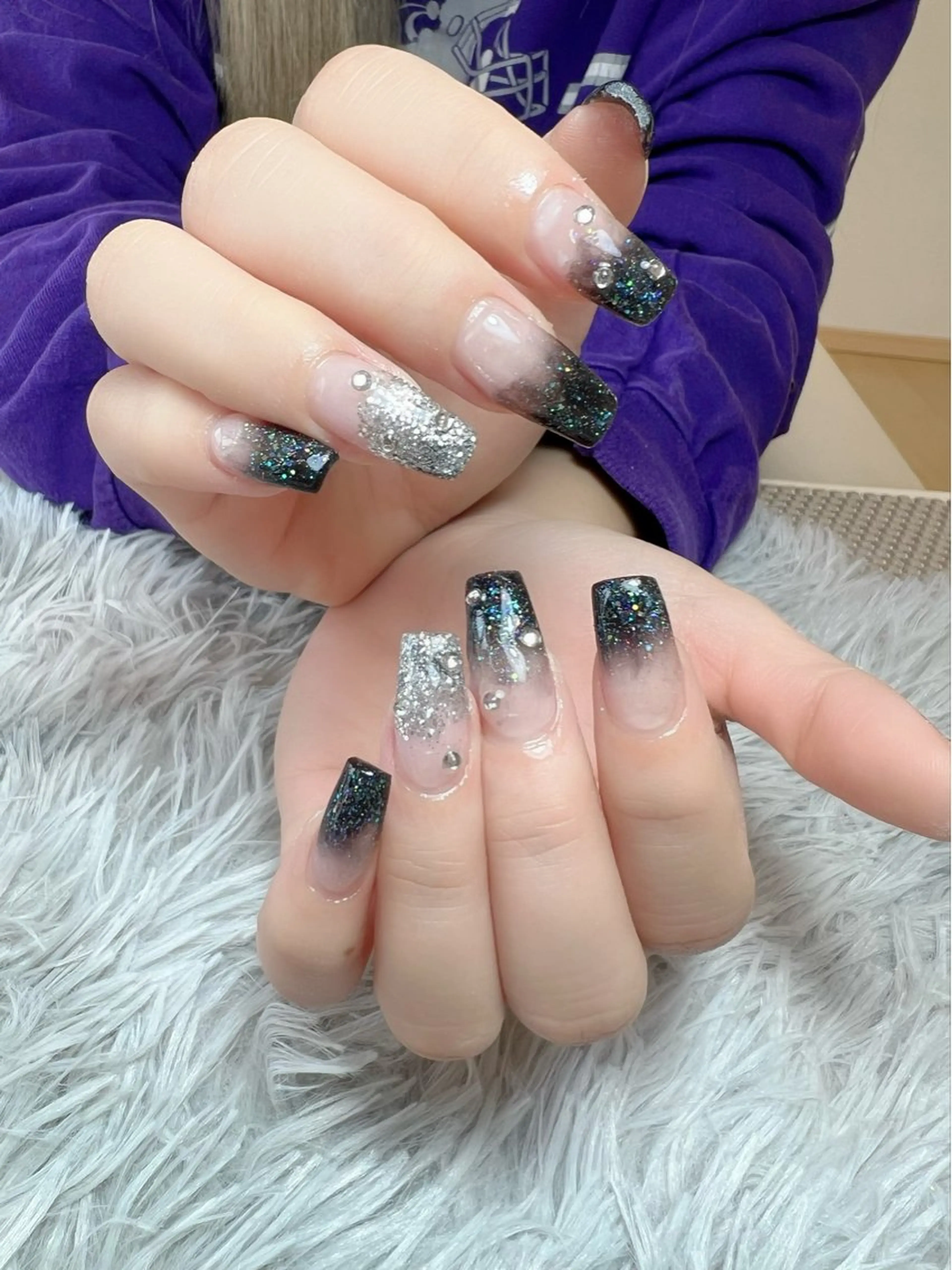 ネイル グラデーション ラメ(グリッター) ラメグラデーション メンズネイル スカルプネイル ハンドネイル シェヌネイル JURAのネイルデザイン