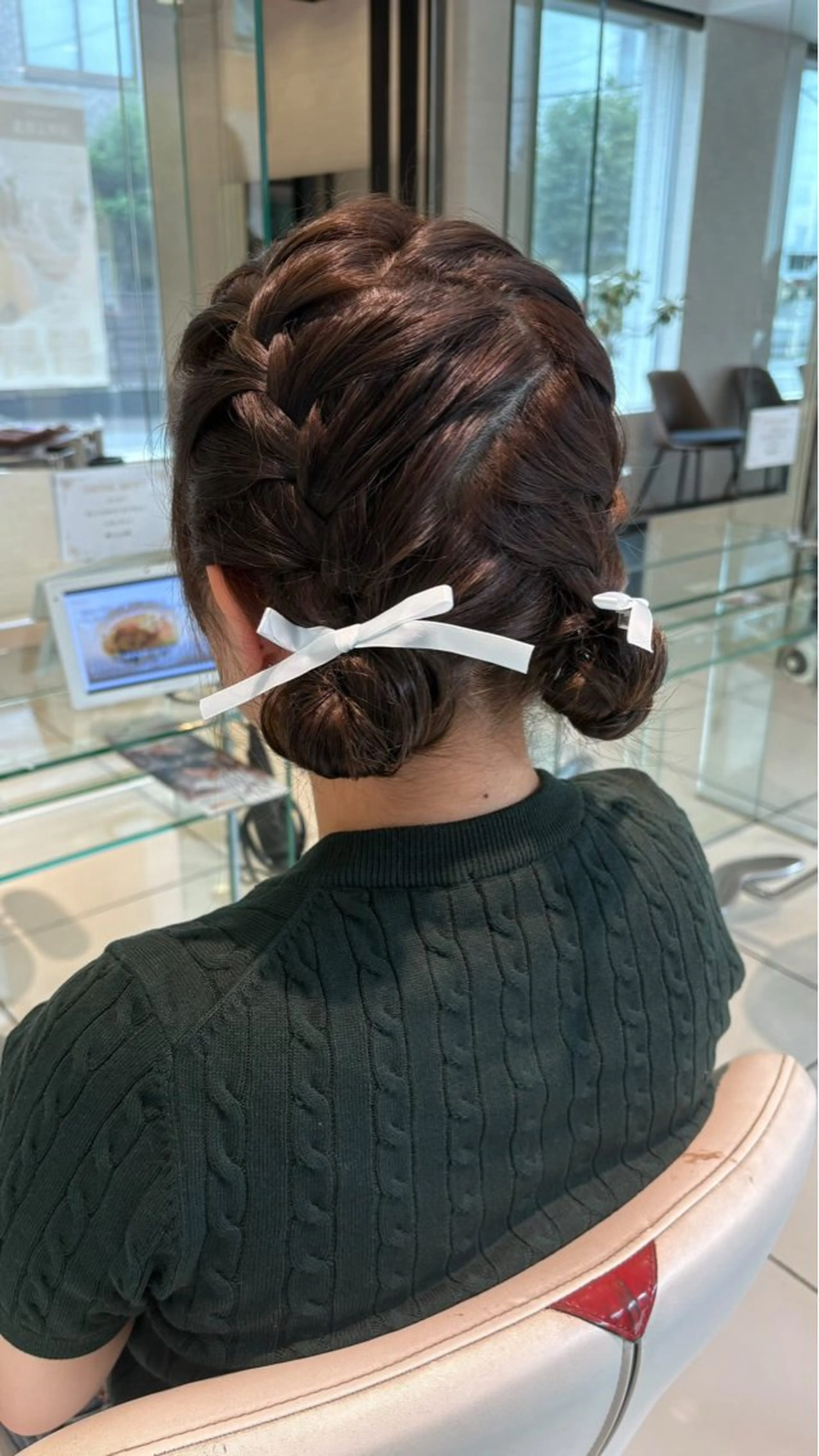 ミディアム ヘアアレンジ ボブ ヘアセット H. shinkaiのヘアスタイル