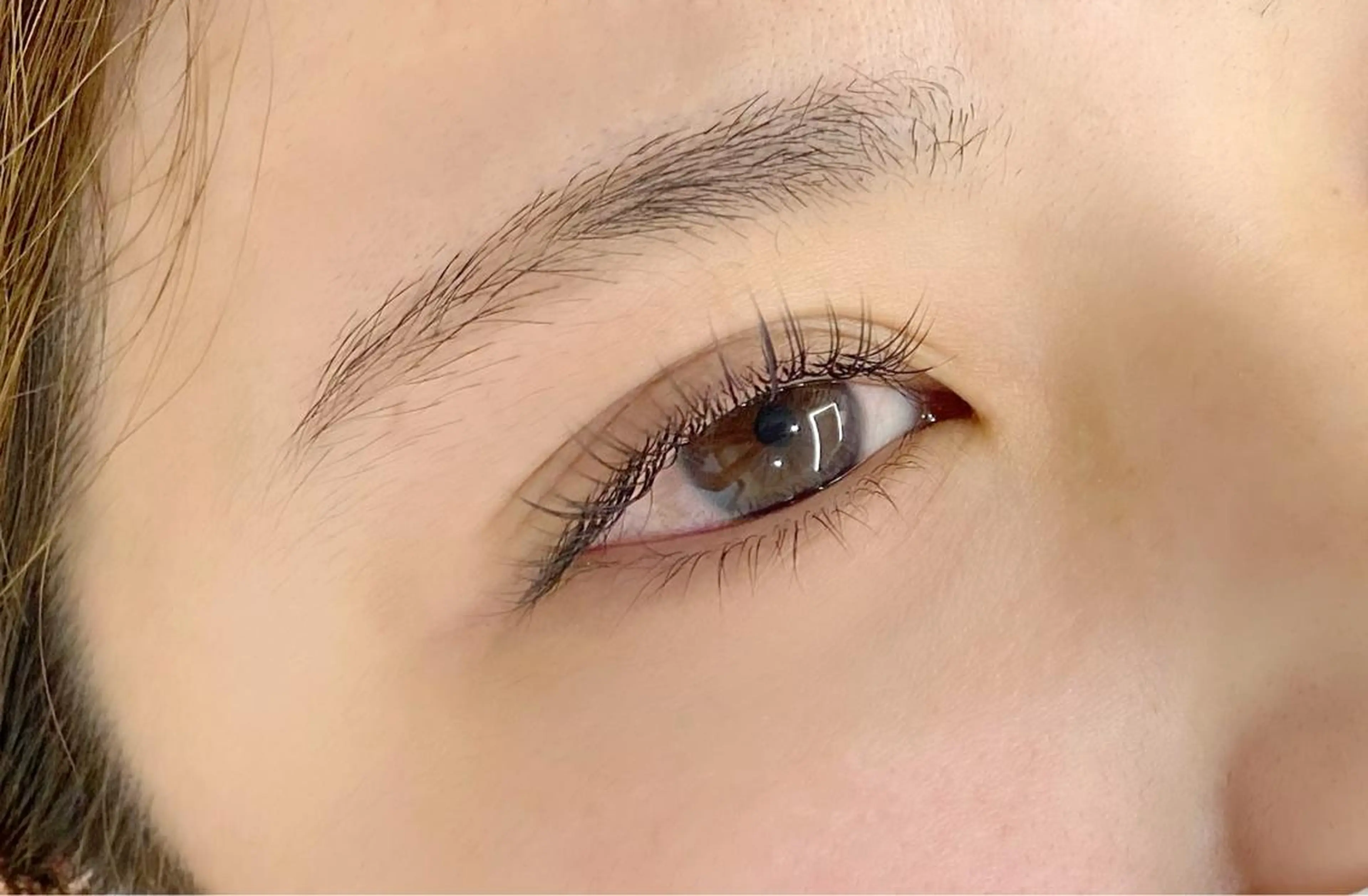 マツエク・マツパ フラットラッシュ LILY BABEのマツエク・マツパデザイン