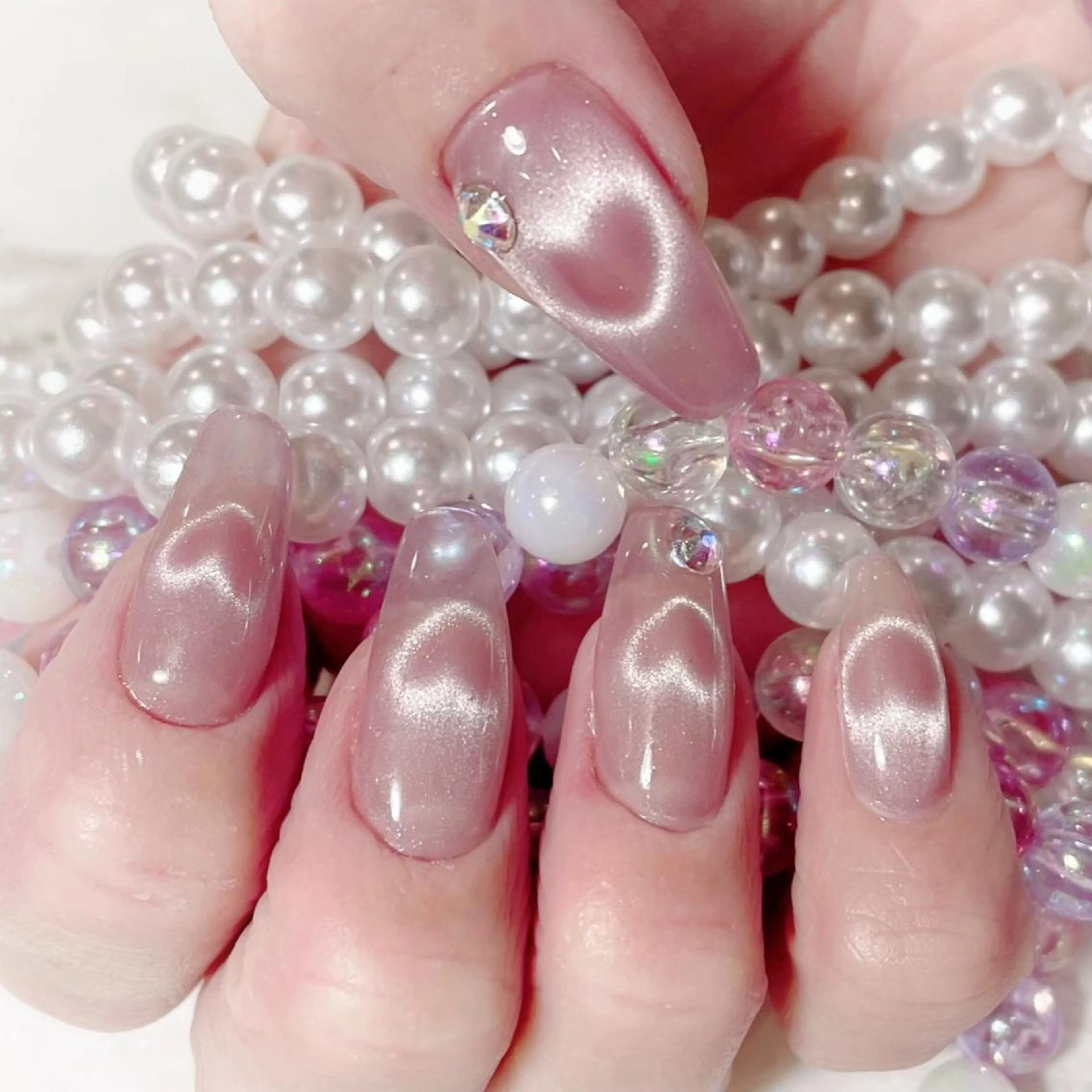 ネイル マグネットネイル Cat's eye TOKYO 新宿店のネイルデザイン