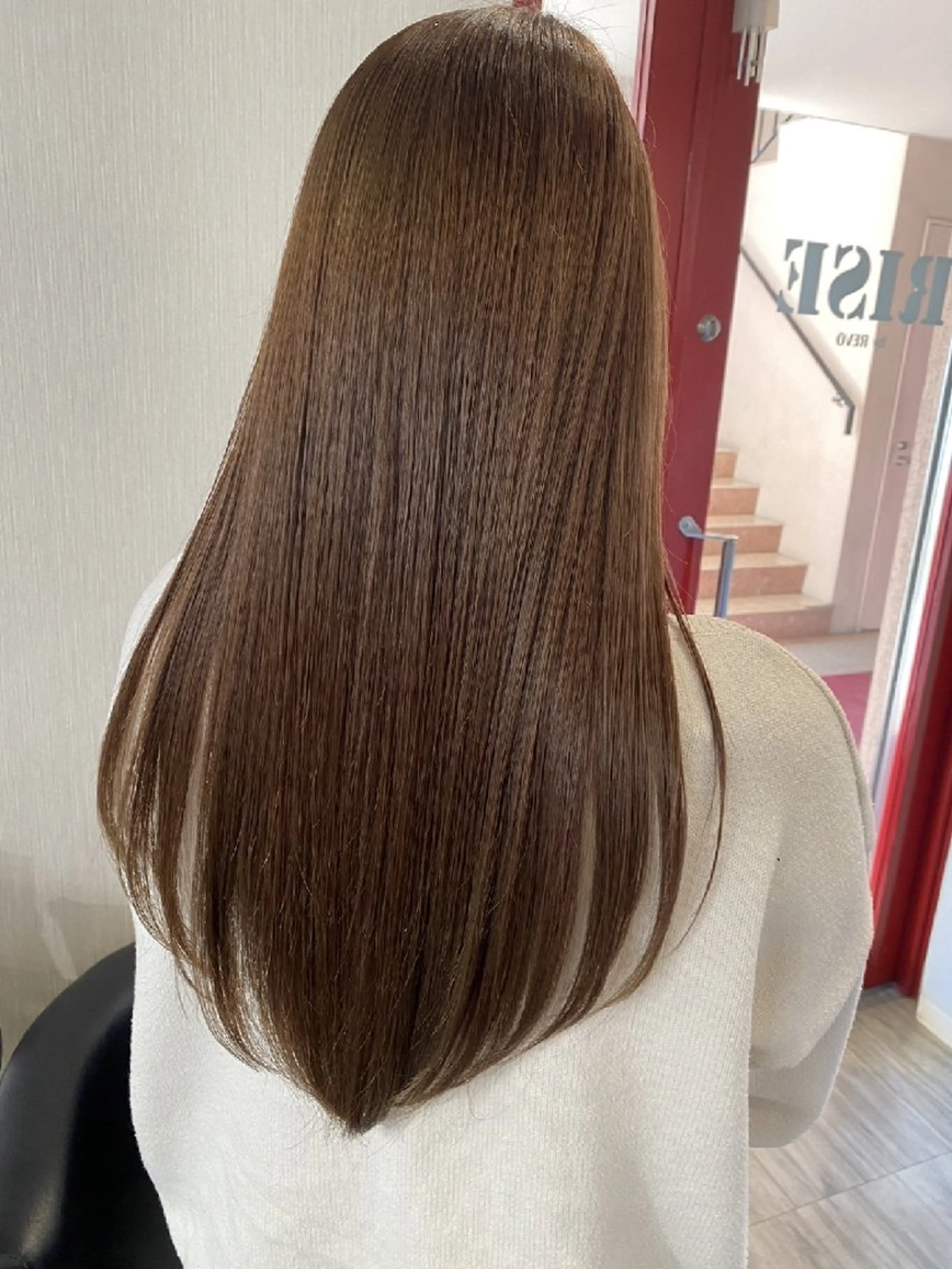 ロング カラー 速水 幾実のヘアスタイル