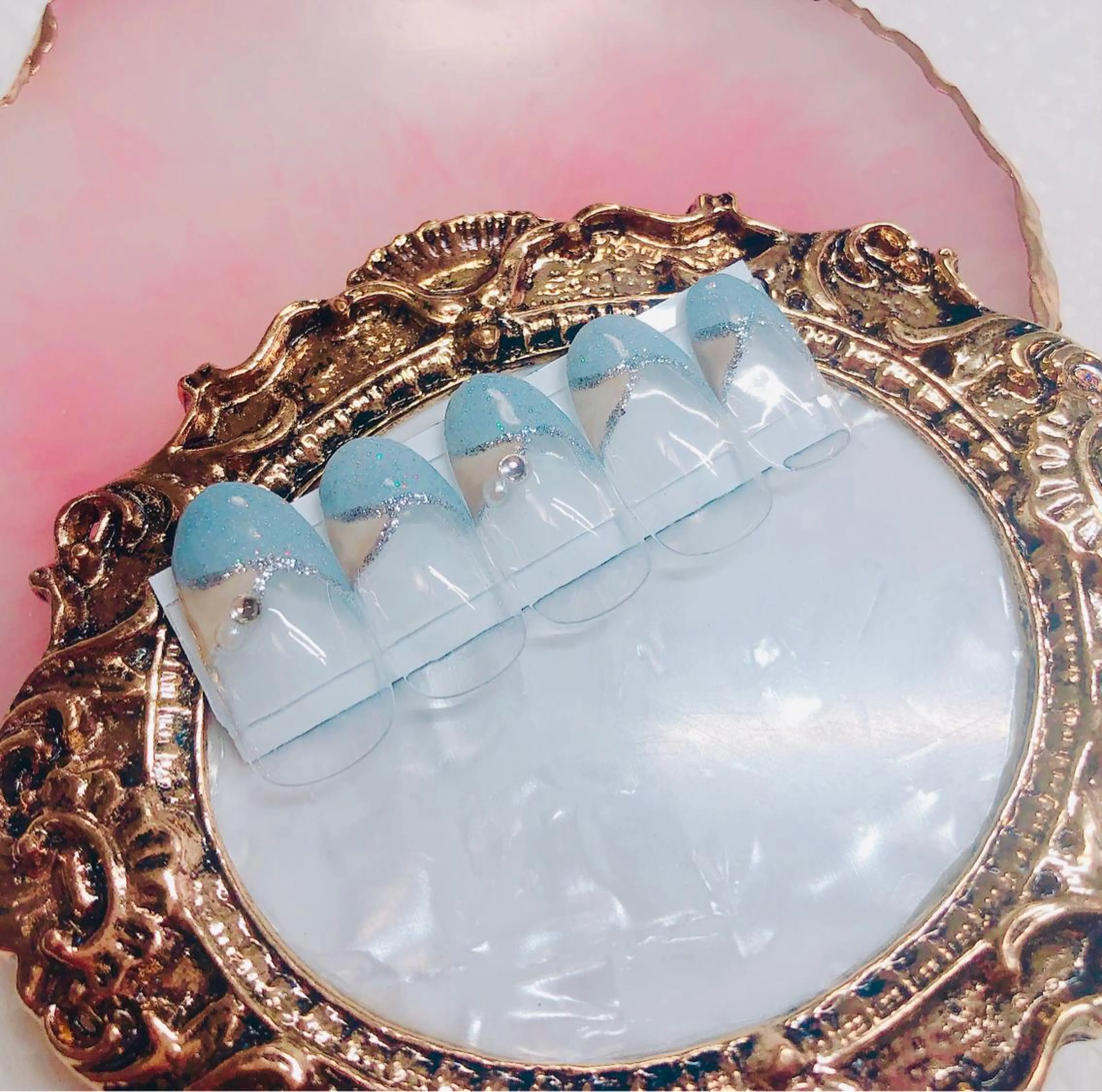 ネイル ハンドネイル CROWN プライベートサロンのネイルデザイン