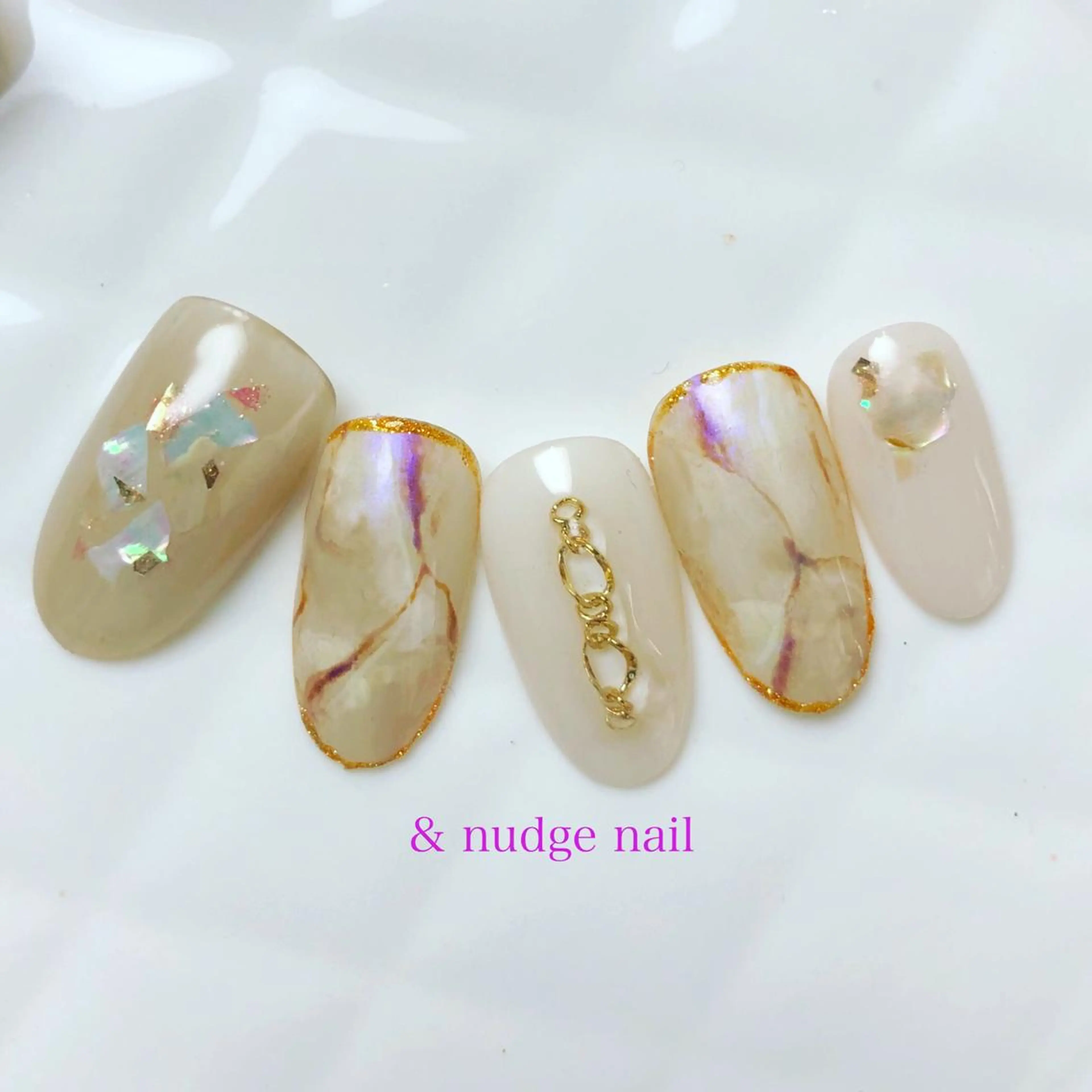 ネイル & nudge nail所属・&nudgenail 本多のネイルデザイン