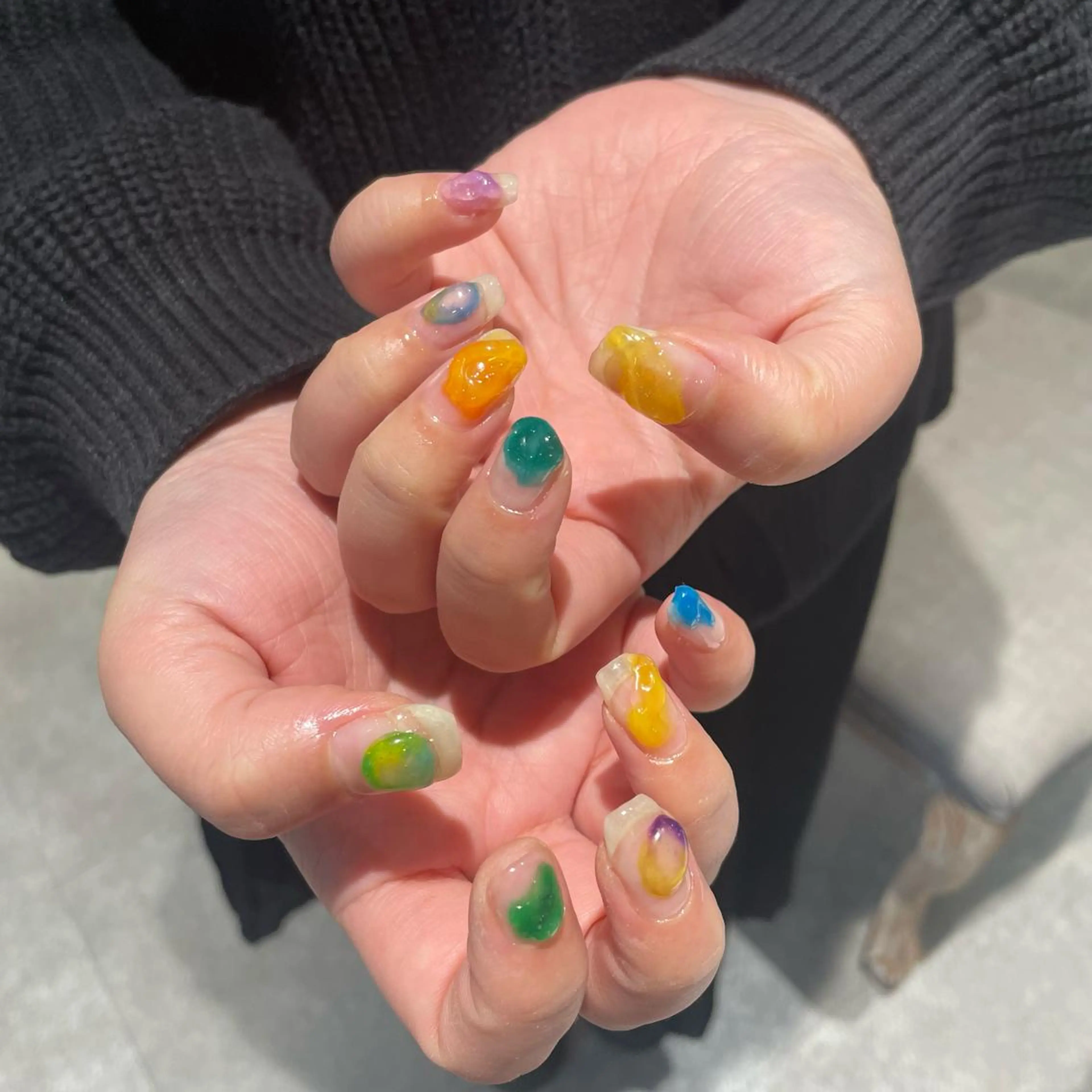 ネイル ハンドネイル ハイトーン🦄ネイル 💞のぶちのネイルデザイン