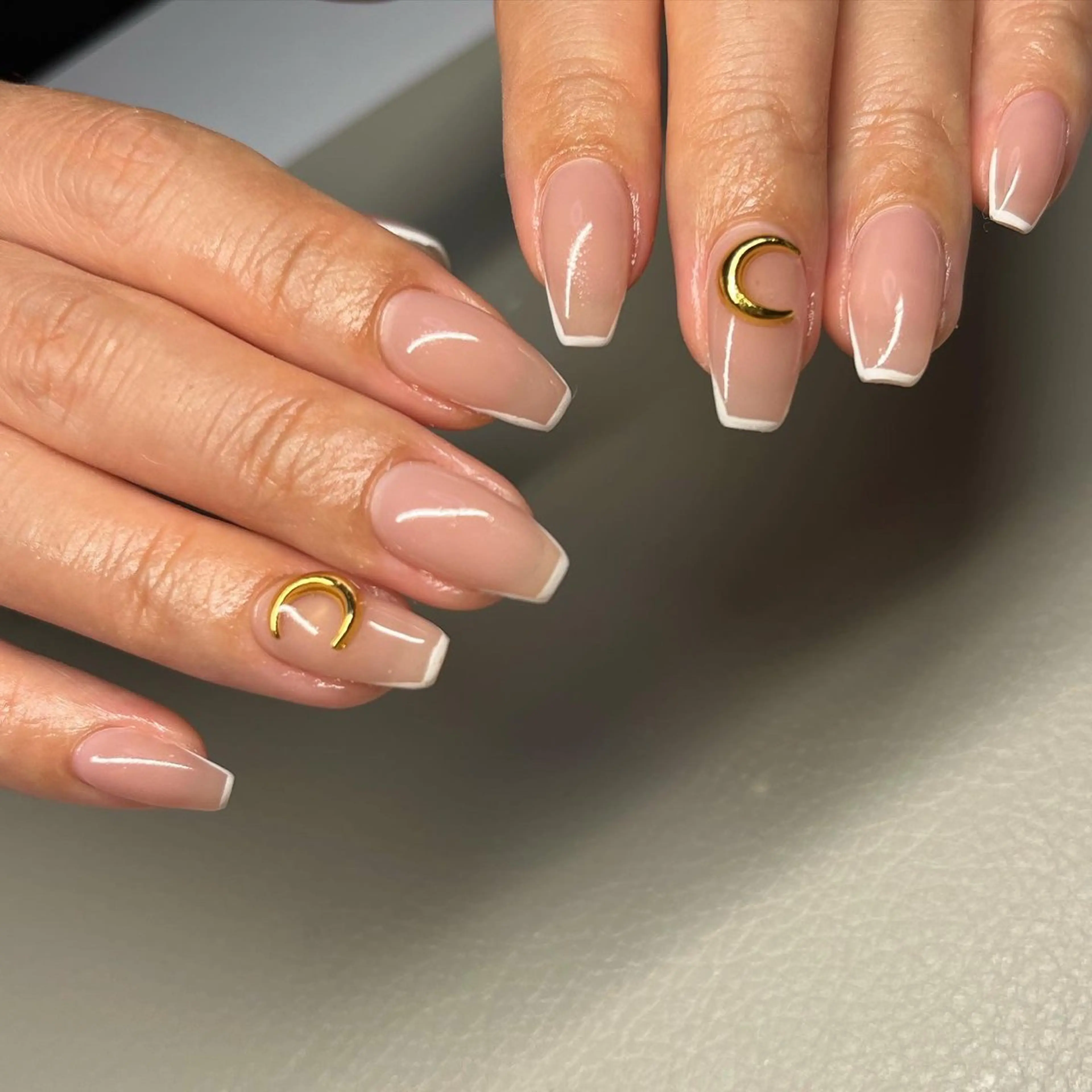 ネイル フレンチネイル 587nail *のネイルデザイン