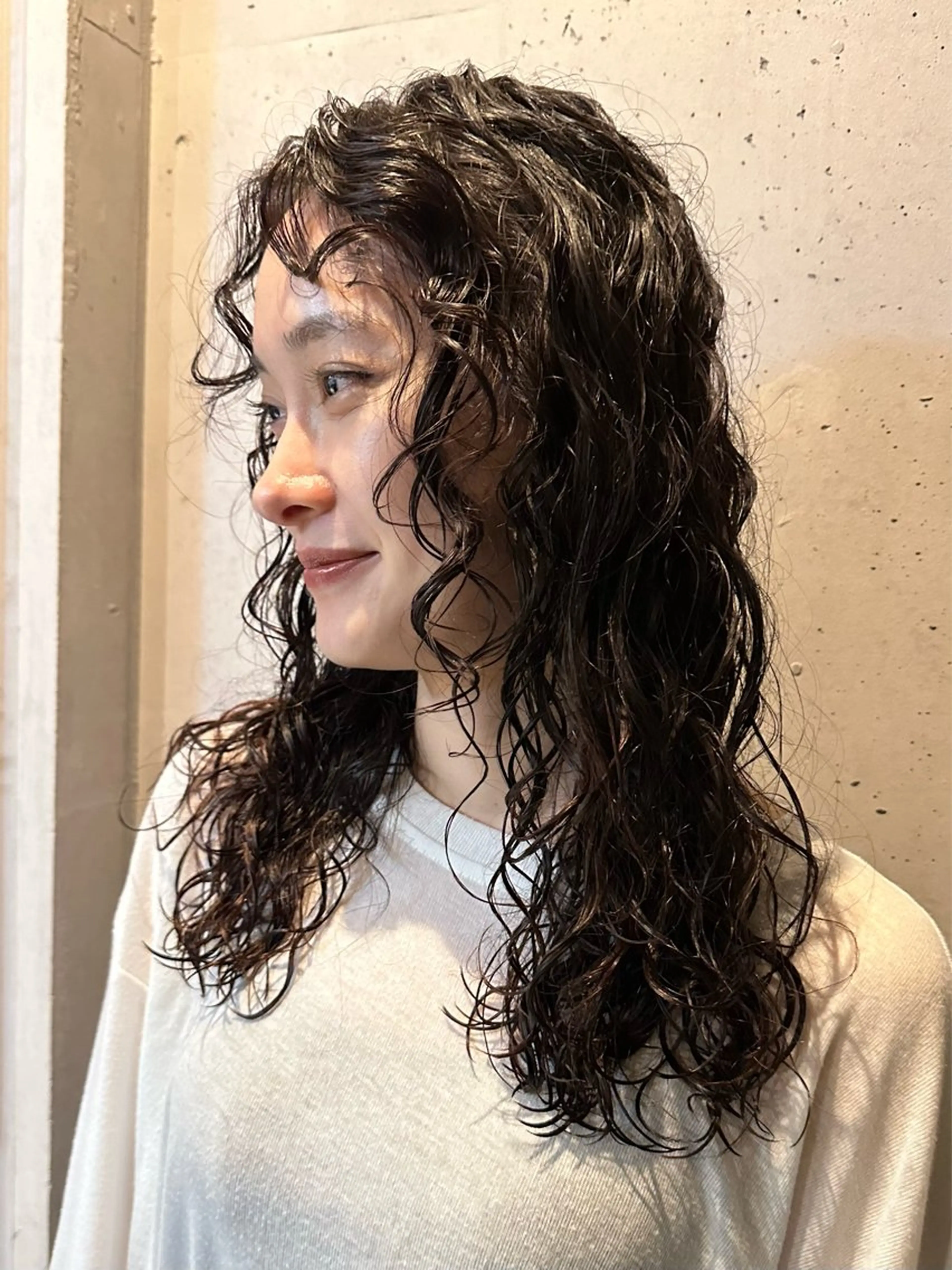 セミロング セミロングパーマ カット パーマ トリートメント 前野 日奈のヘアスタイル