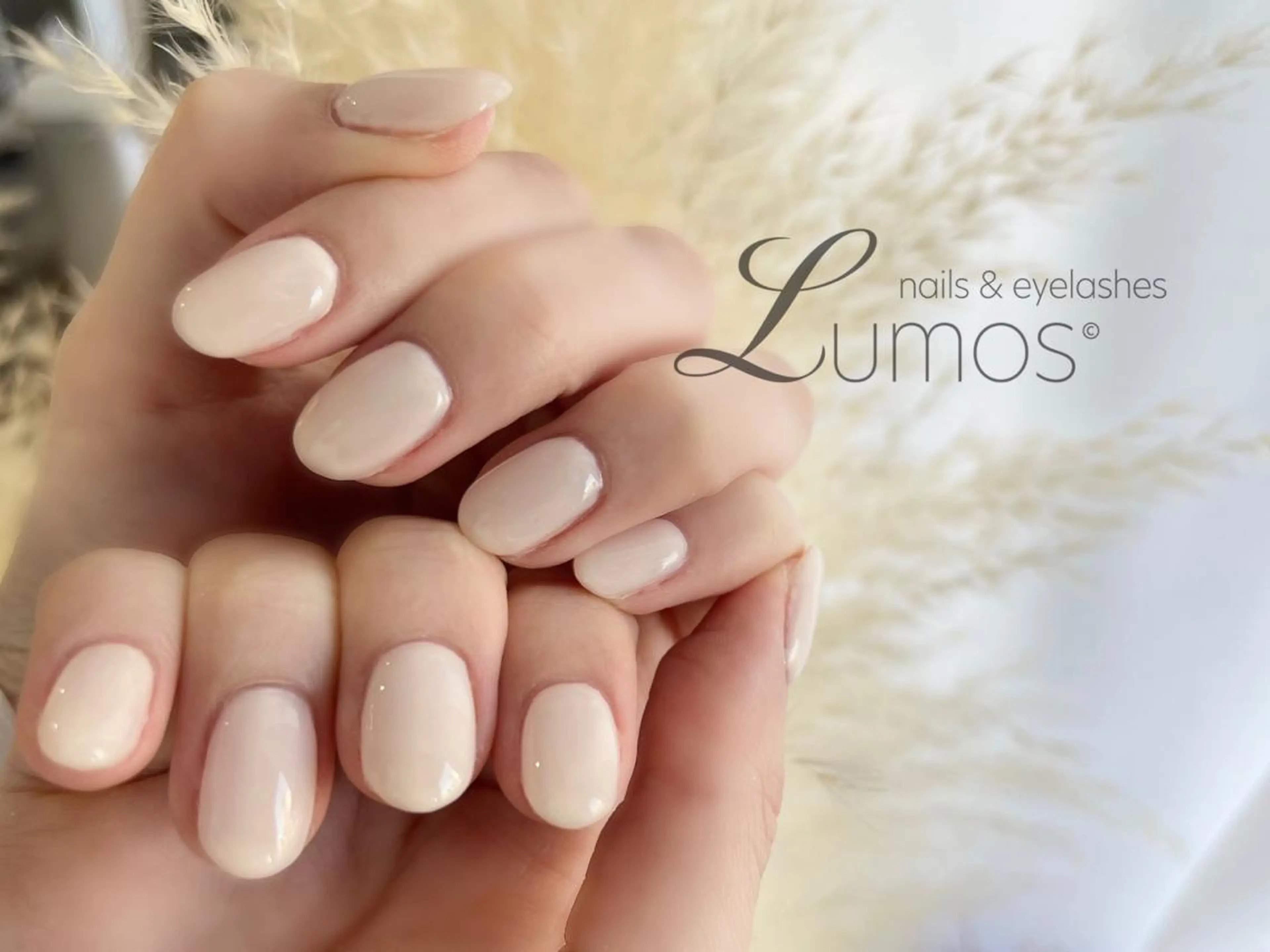 ネイル ハンドネイル Lumos Annのネイルデザイン