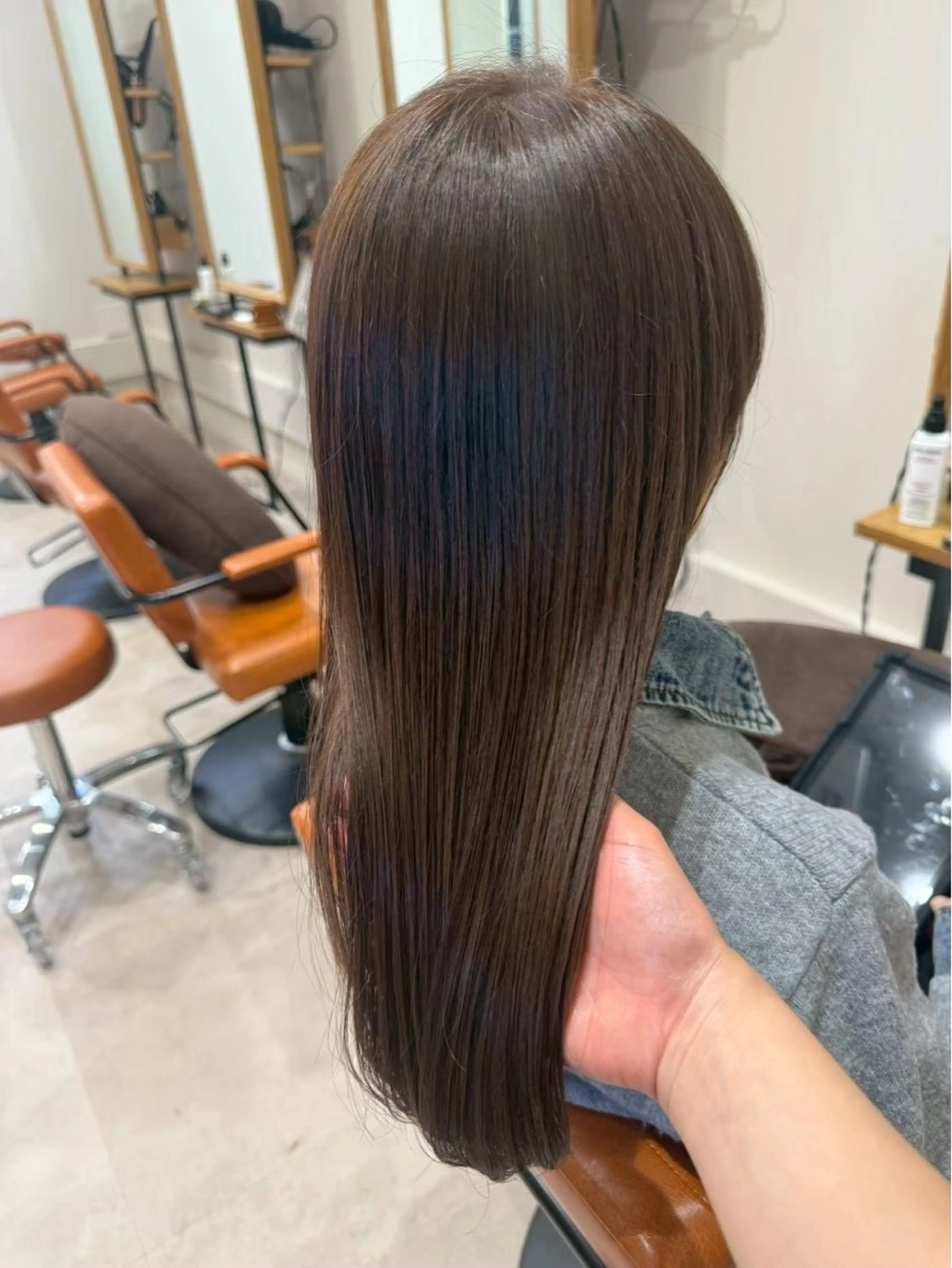 気になる白髪も、うるツヤ可愛い髪に仕上げます🫧✨️カシミアトリートメント付き🌿‬白髪染め※リタッチ+カシミアTRの写真