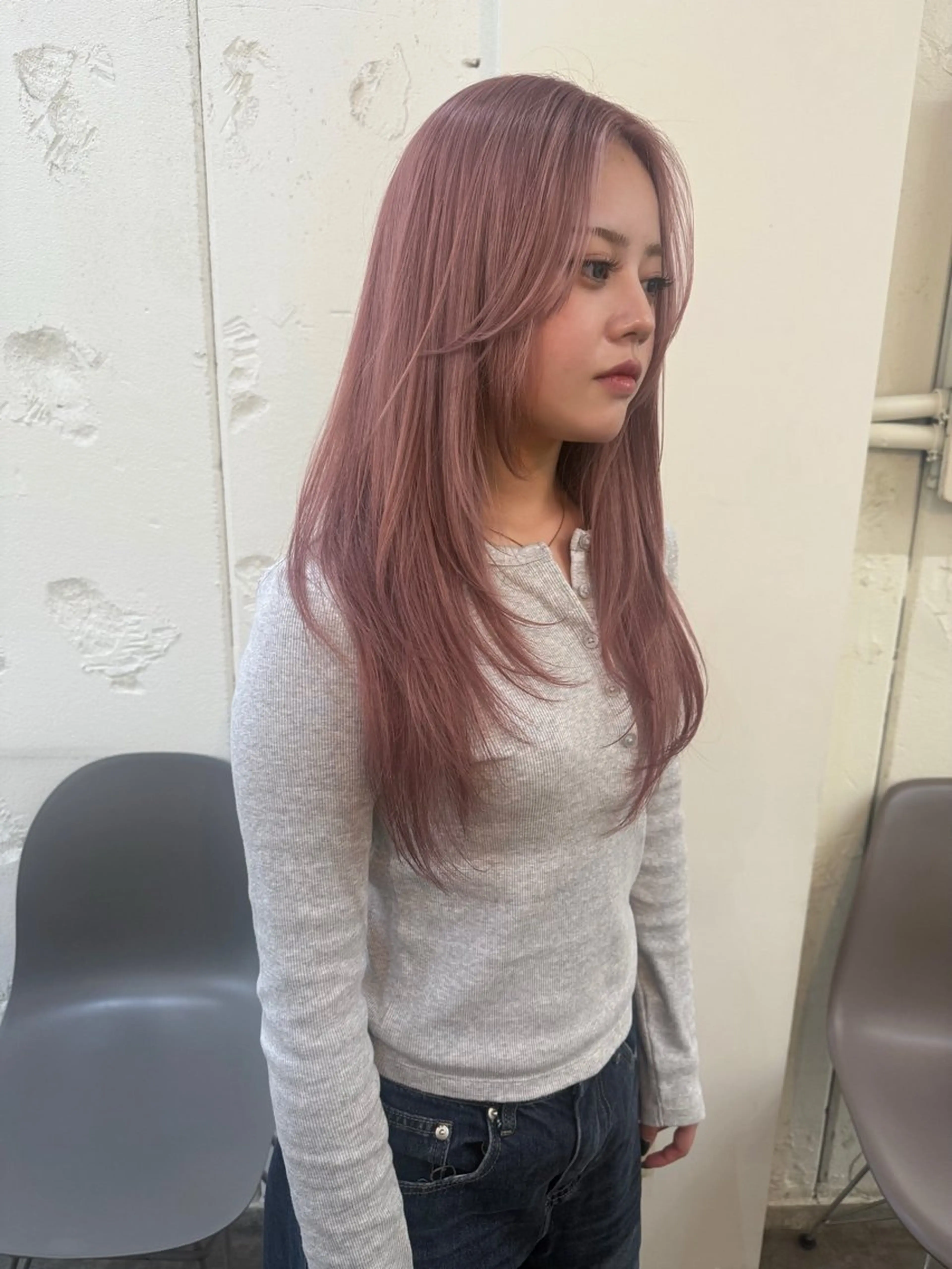 ロング カラー ブリーチ ピンクカラー ハイレイヤー レイヤーカット カット ヘアカラー トリートメント ハイトーン🦢 Natsumiのヘアスタイル