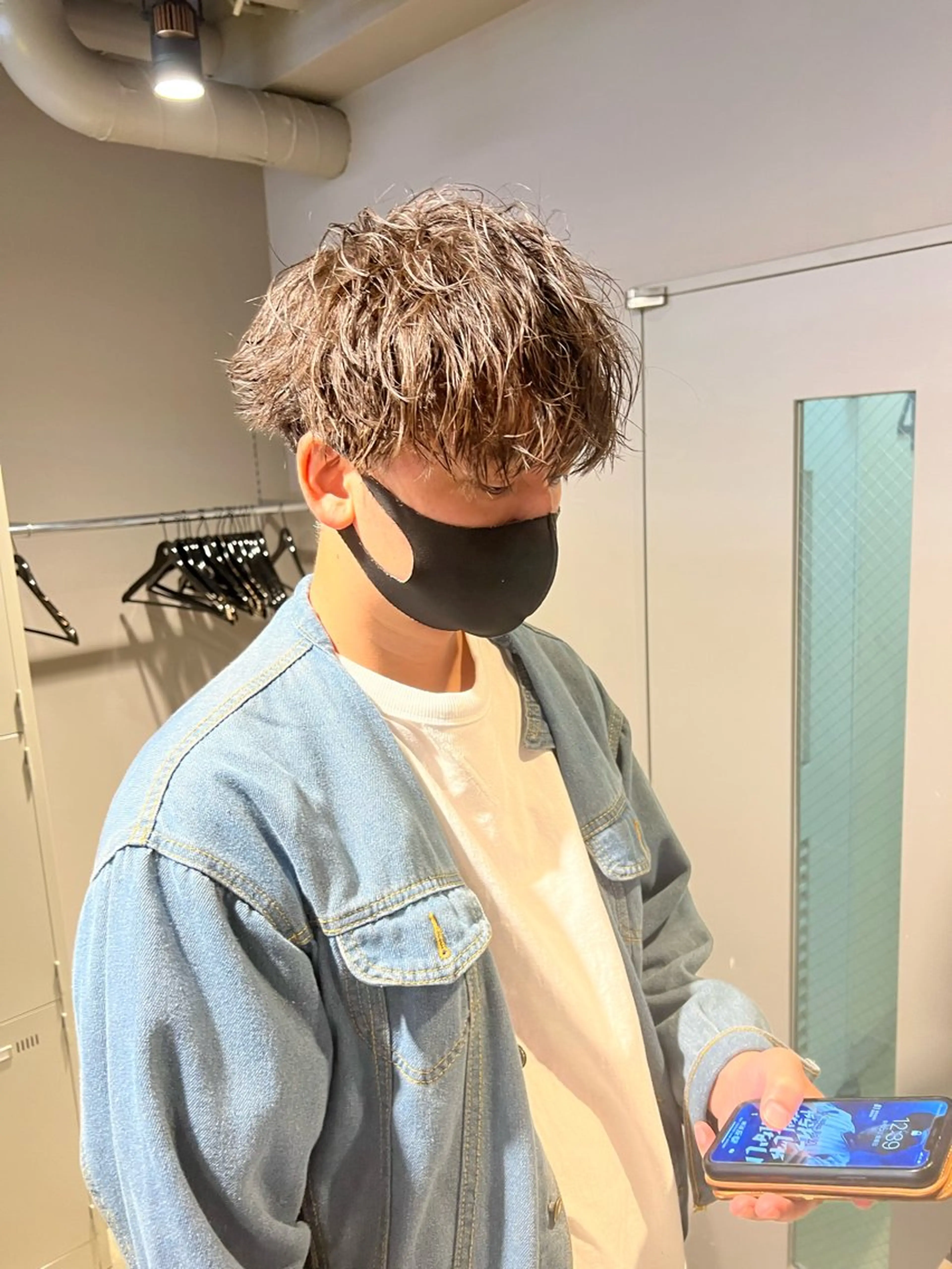ショート カラー パーマ メンズ メンズパーマ特化 TAIGAのヘアスタイル