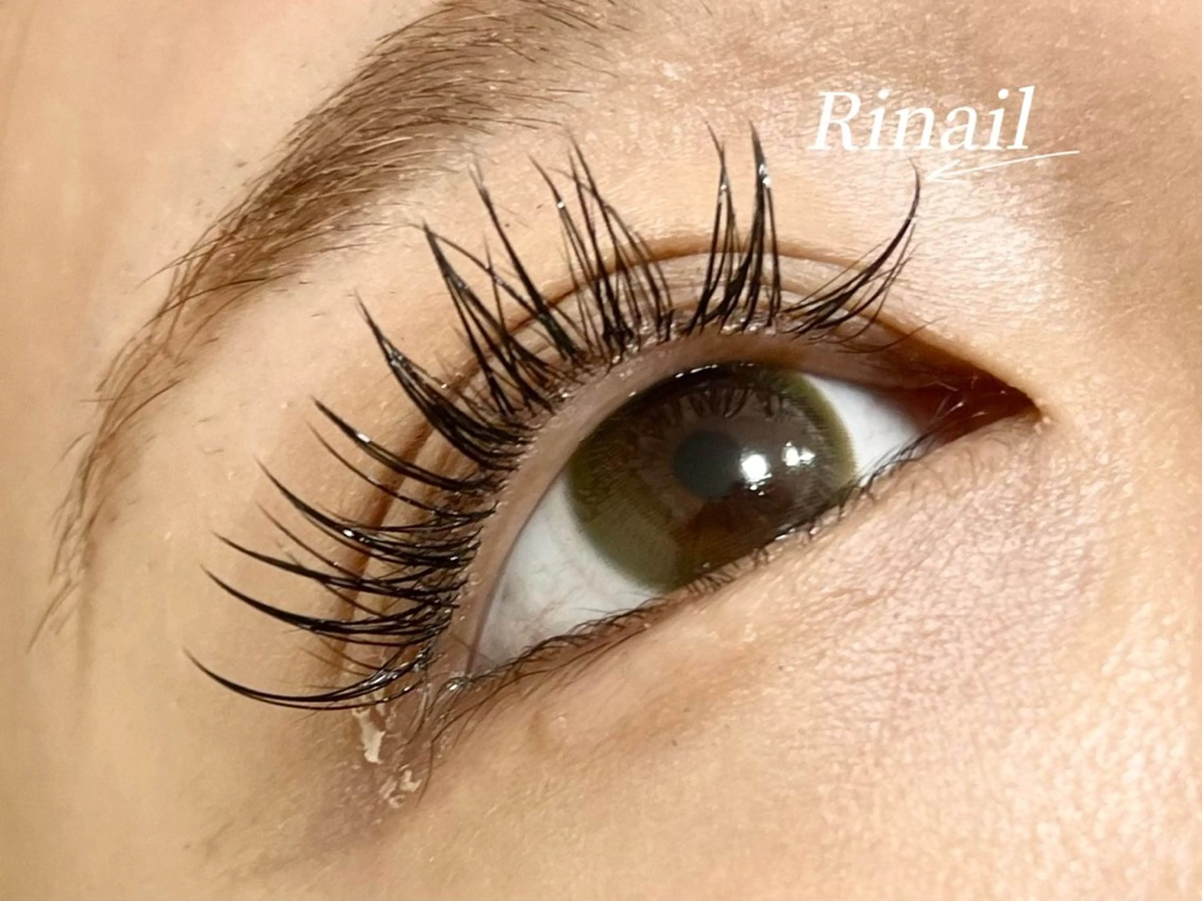 マツエク・マツパ バインドロック フラットラッシュ ナチュラル パリジェンヌラッシュリフト まつげパーマ YK Rinのネイルデザイン