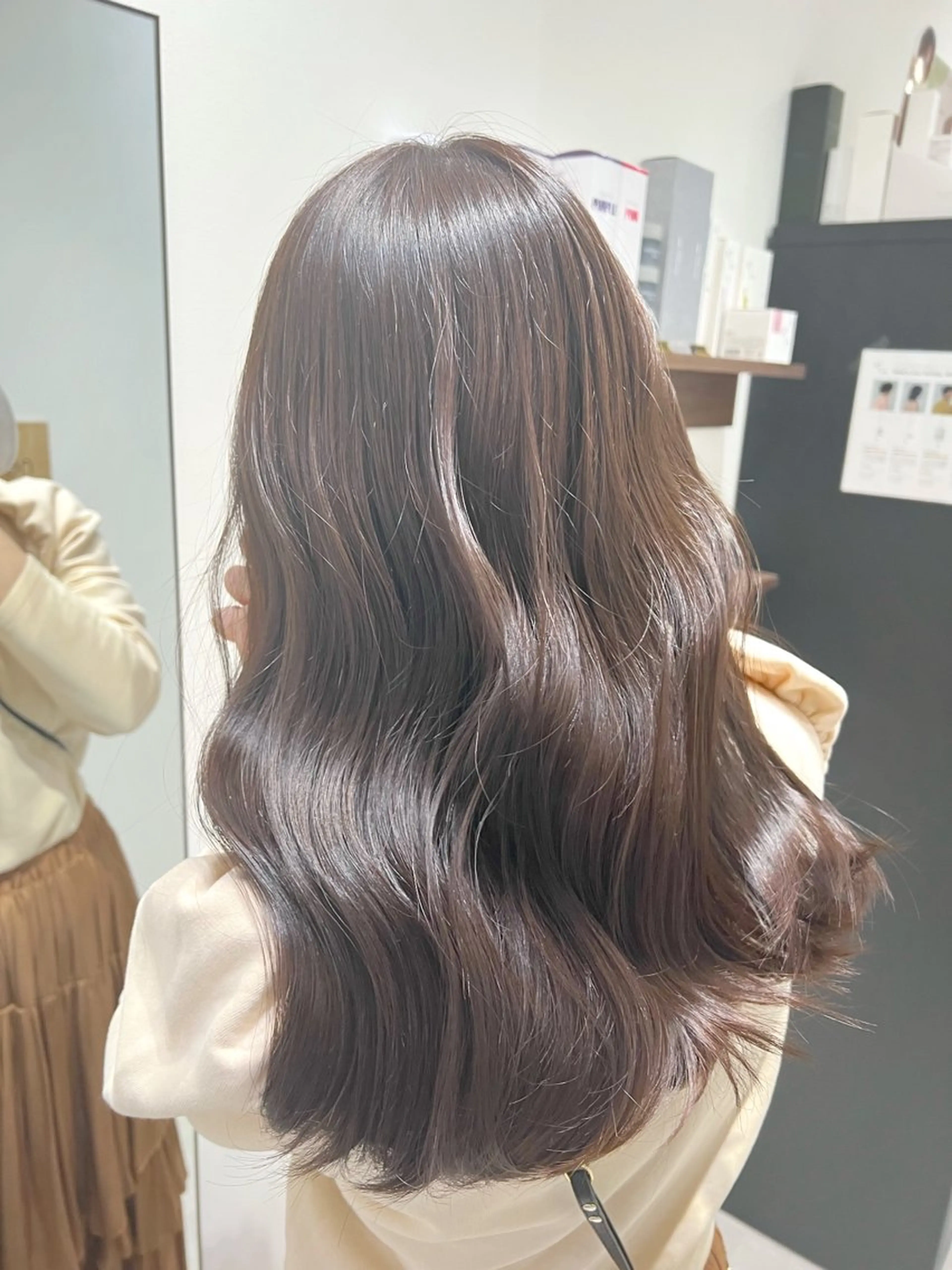 ロング カラー ブリーチ ブラウンカラー 透明感カラー グレージュ ブリーチなしカラー 顔まわり職人🇰🇷 韓国ヘア/KAITOのヘアスタイル