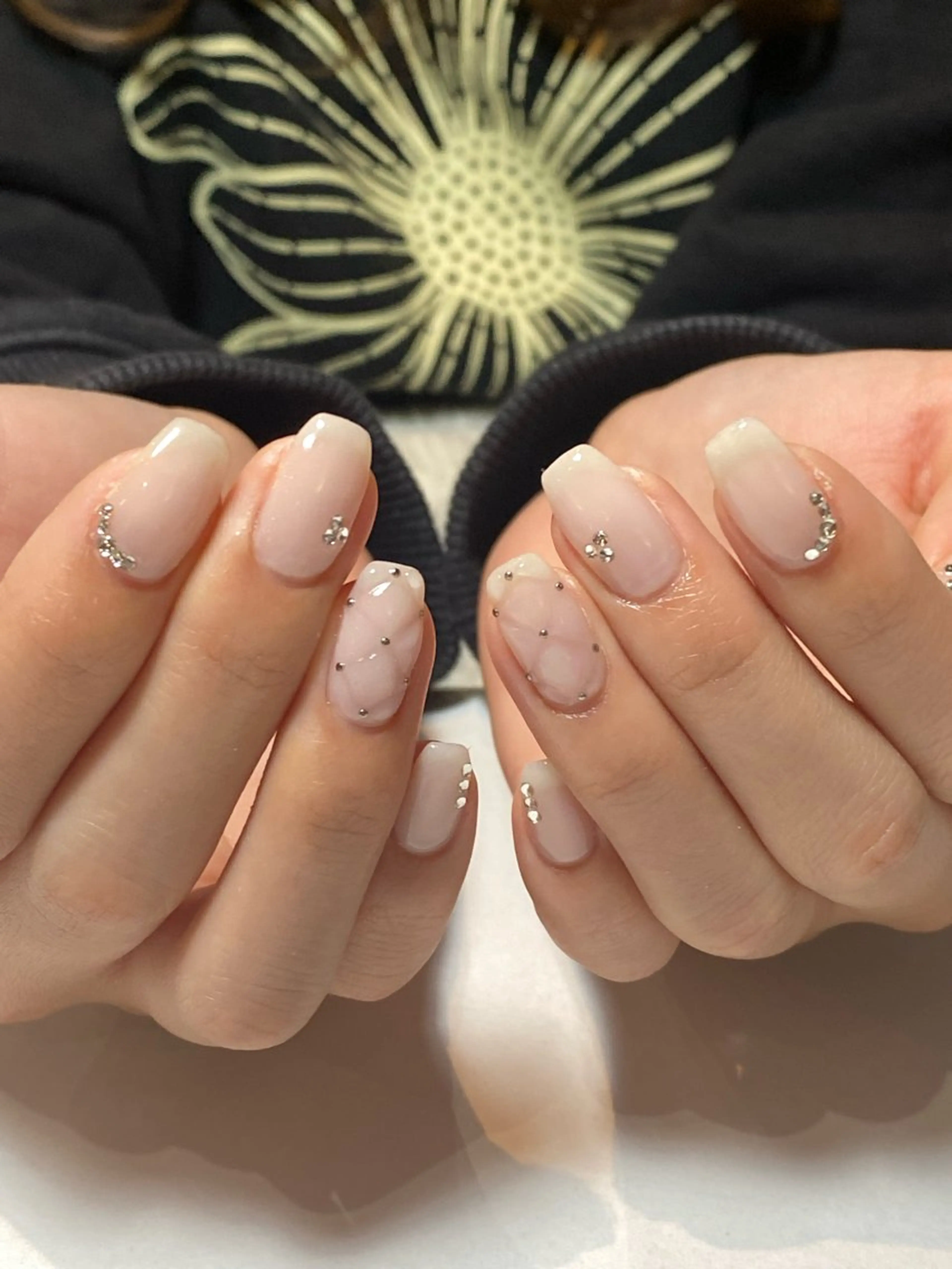 ネイル Etel atelier。のネイルデザイン