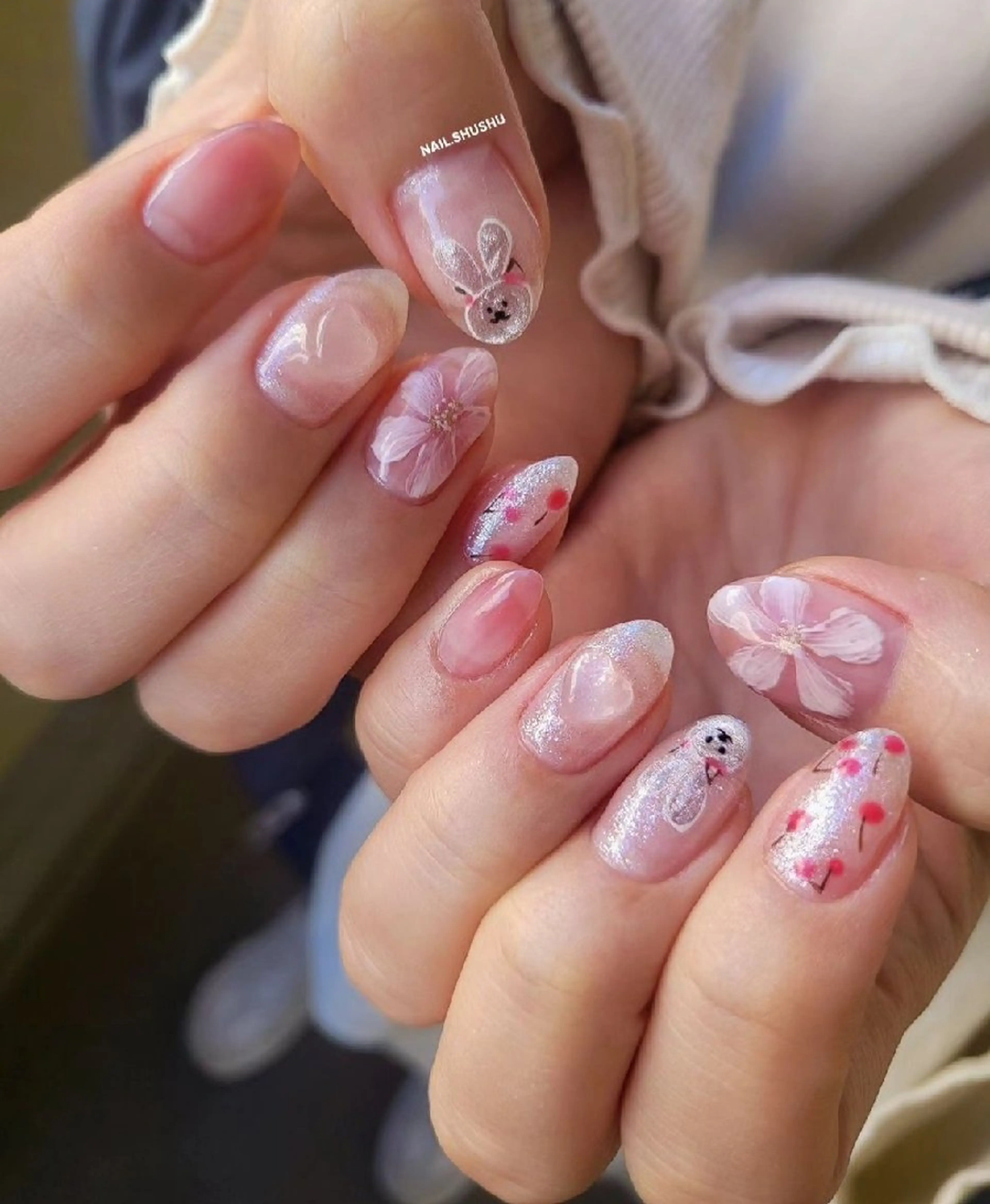 ネイル 持ち込み ニュアンスネイル ワンカラーネイル シンプルネイル 春ネイル ハンドネイル 3dパーツ/流行り 👧shushu❤️のネイルデザイン