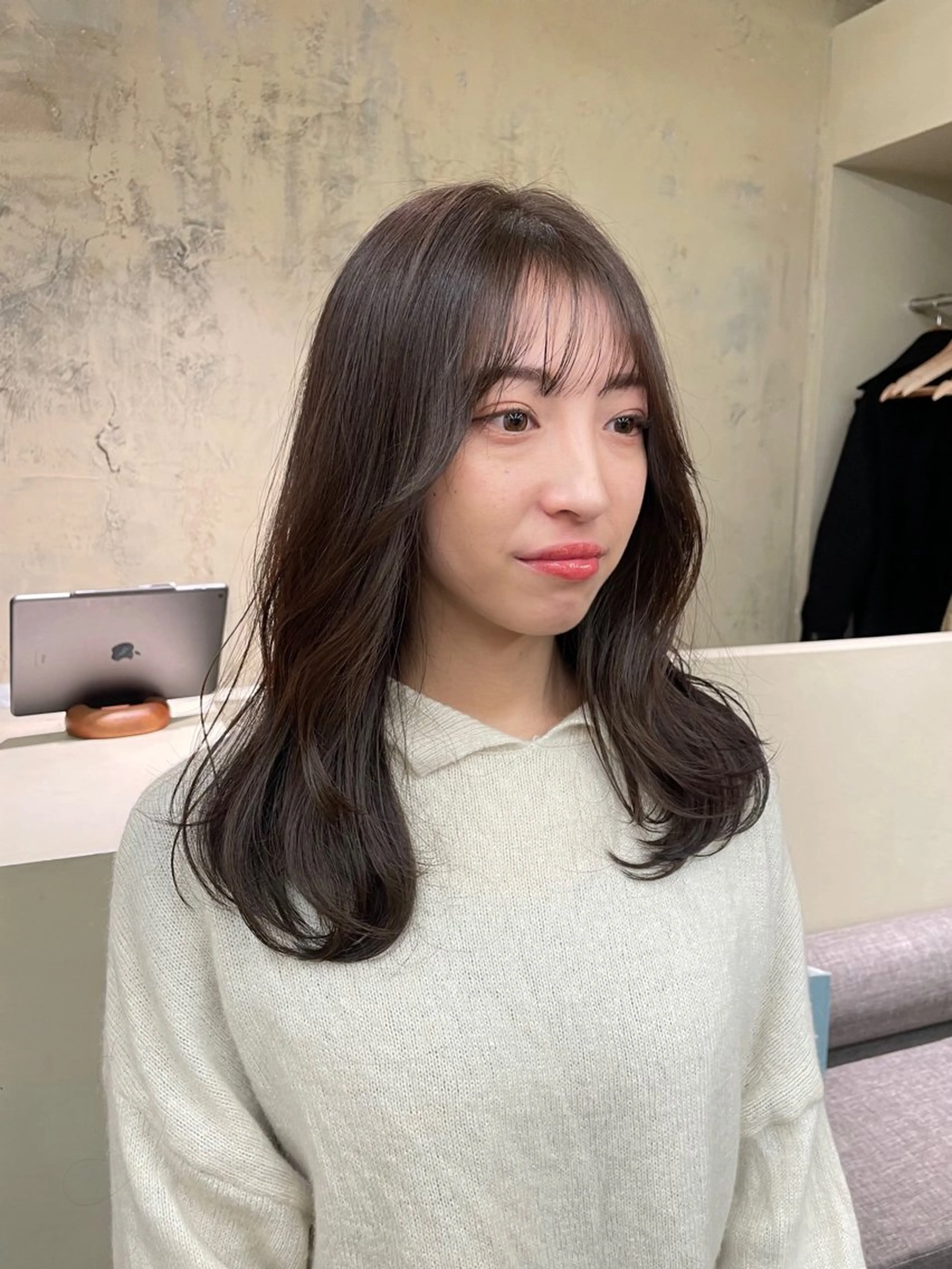 セミロング 美空🐇 レイヤー / 透明感カラー🩰のヘアスタイル