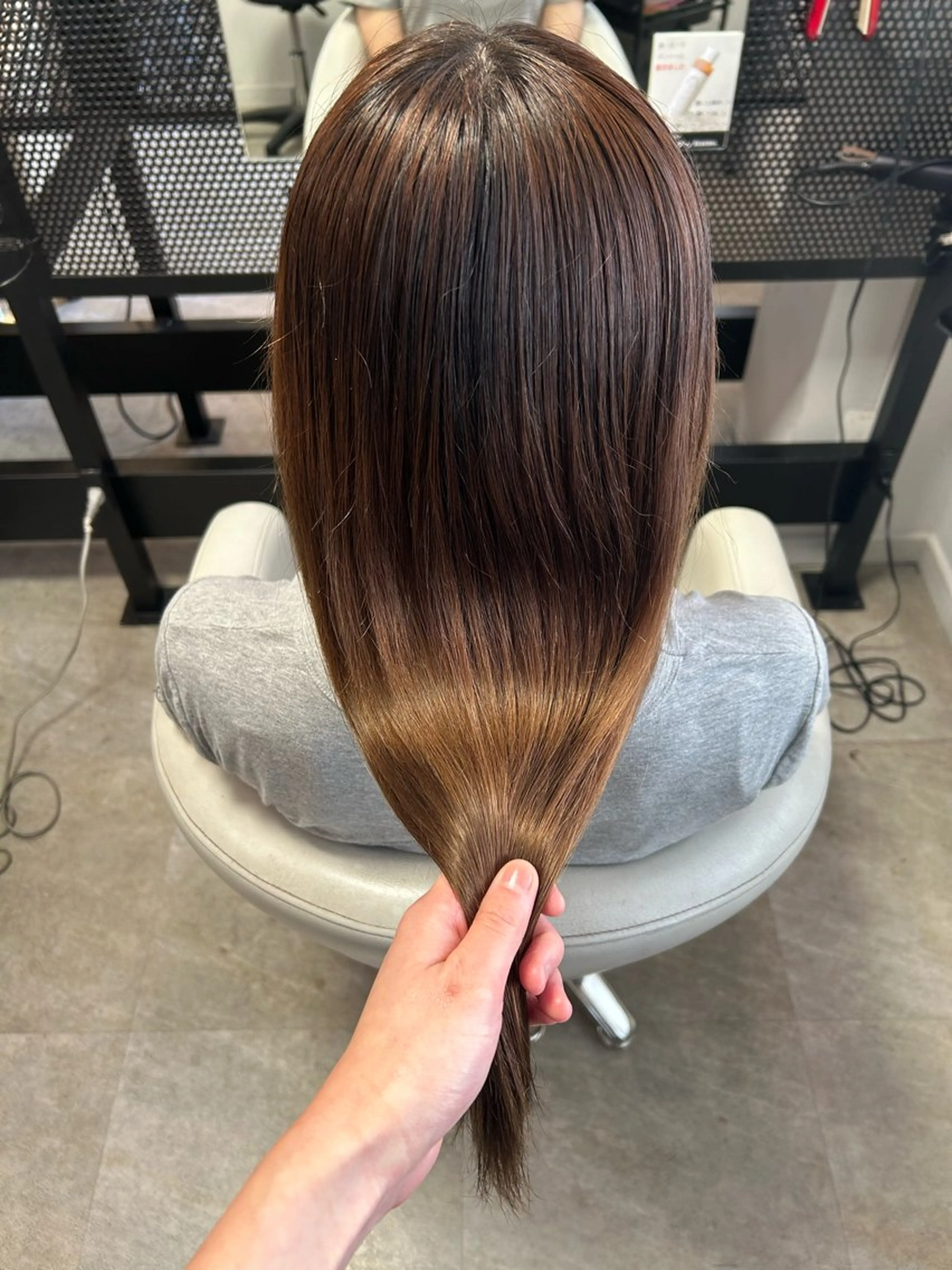 セミロング トリートメント 縮毛•ハイトーン ・着付け Runaのヘアスタイル