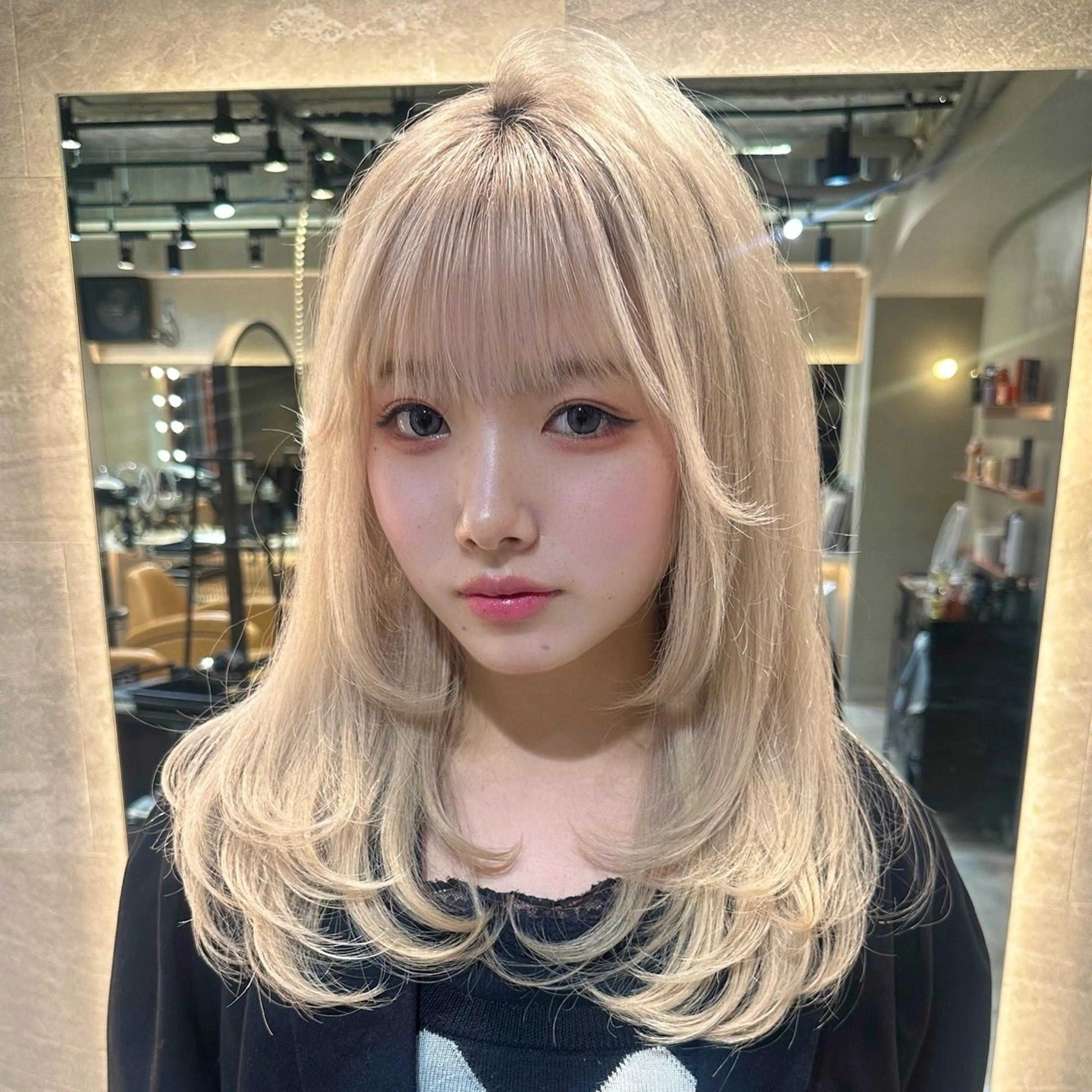 セミロング レイヤーカット 小顔カット カット ヘアカラー トリートメント ヘアセット 銀座副店長/レイヤー /髪質改善/田島のヘアスタイル