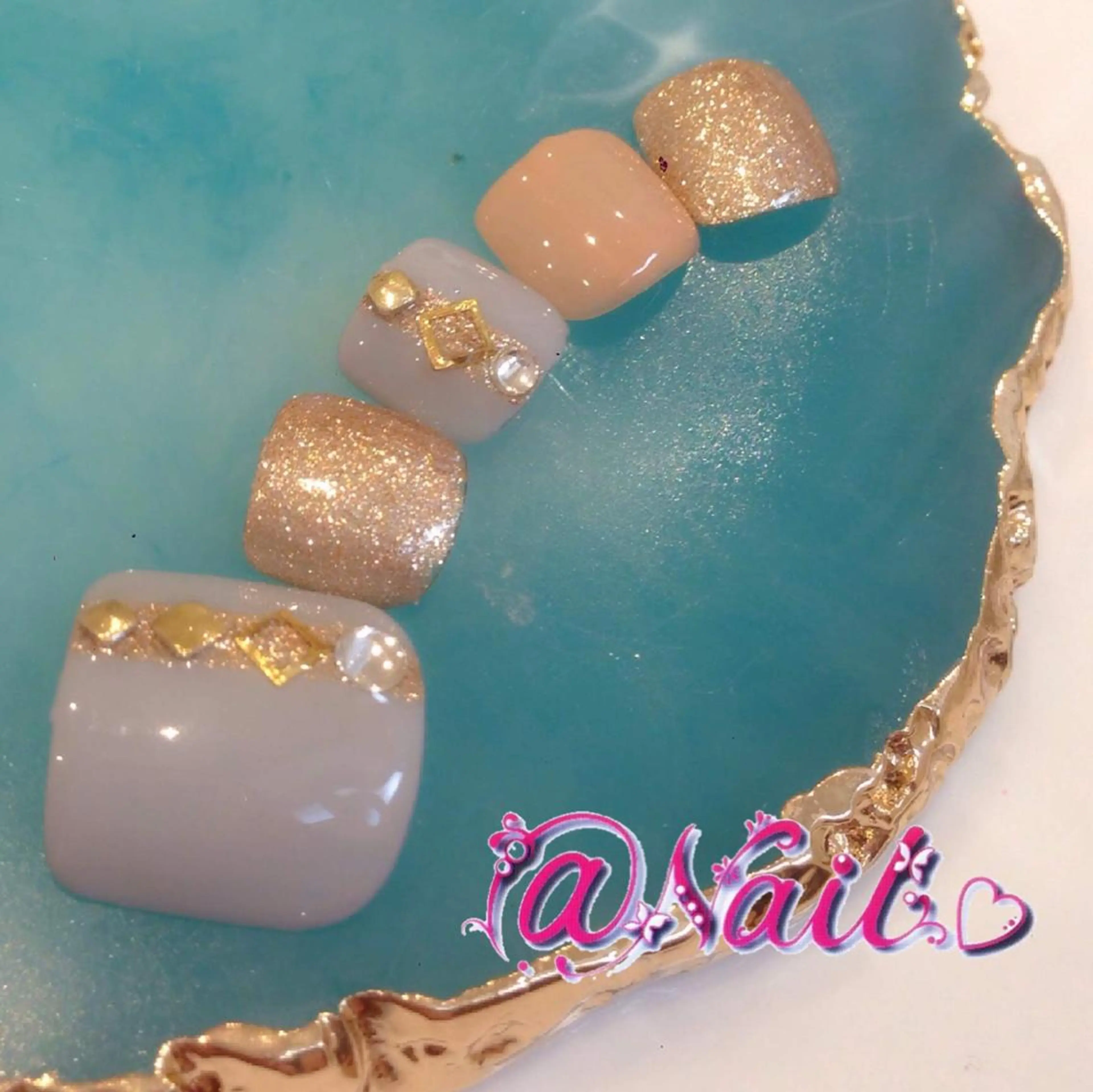 ネイル ネイルチップ 小尾 栞のネイルデザイン