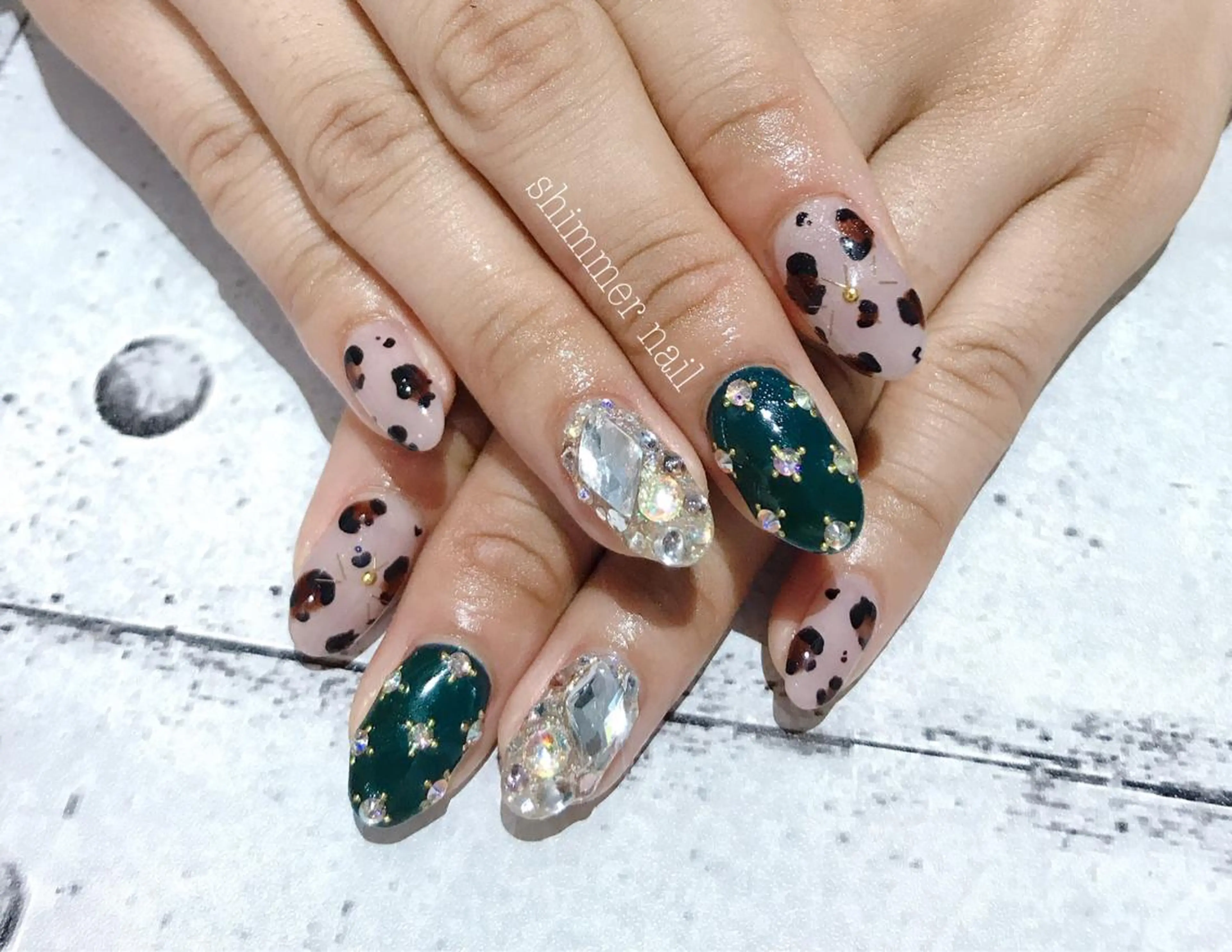 ネイル 持ち込み ハンドネイル Shimmer Nail⋆*✩のネイルデザイン