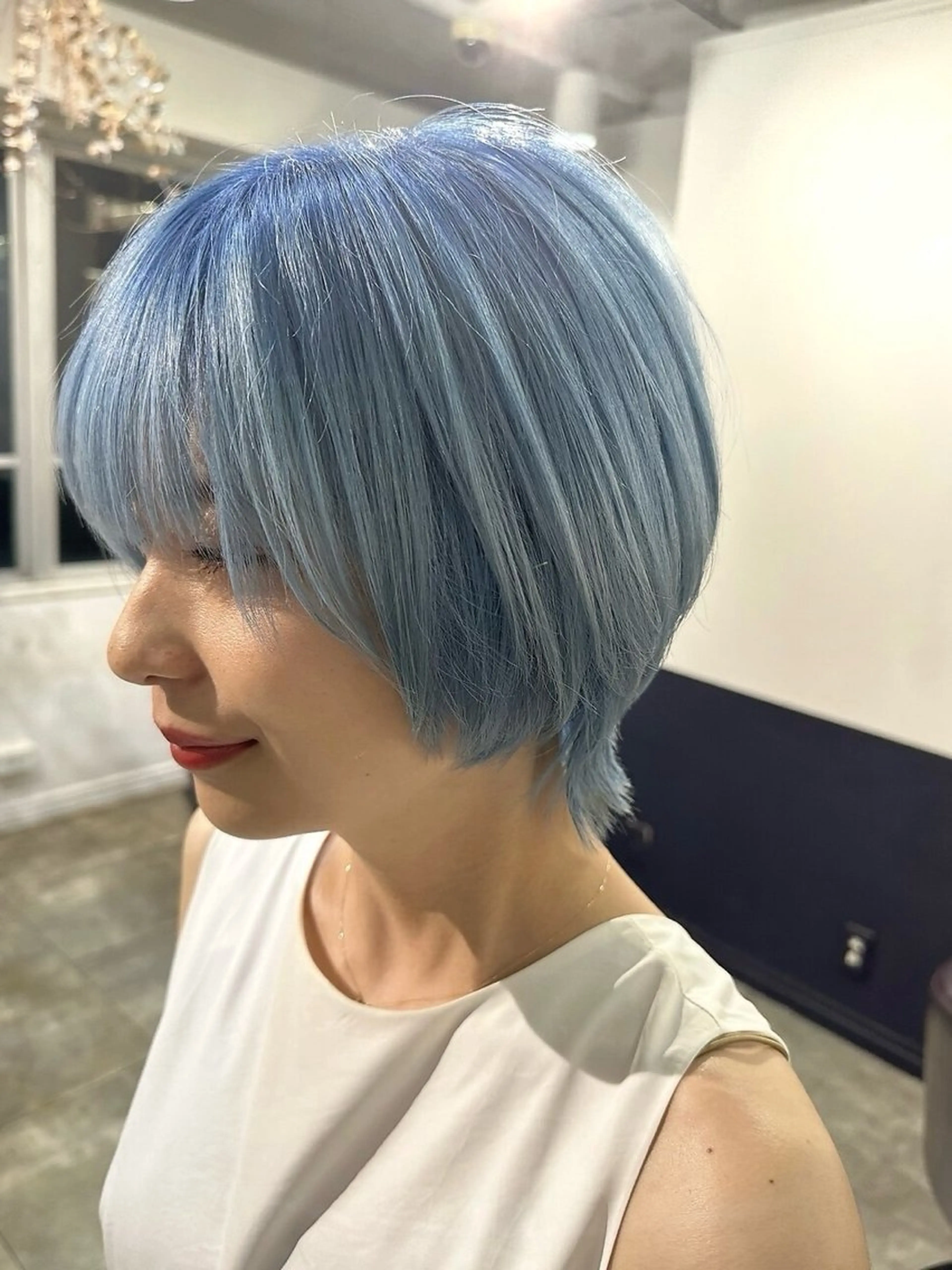 ショート カラー ブリーチ ケアブリーチ ケアカラー 透明感カラー ダブルカラー カット ヘアカラー トリートメント ｉｌｉ 大阪のヘアスタイル