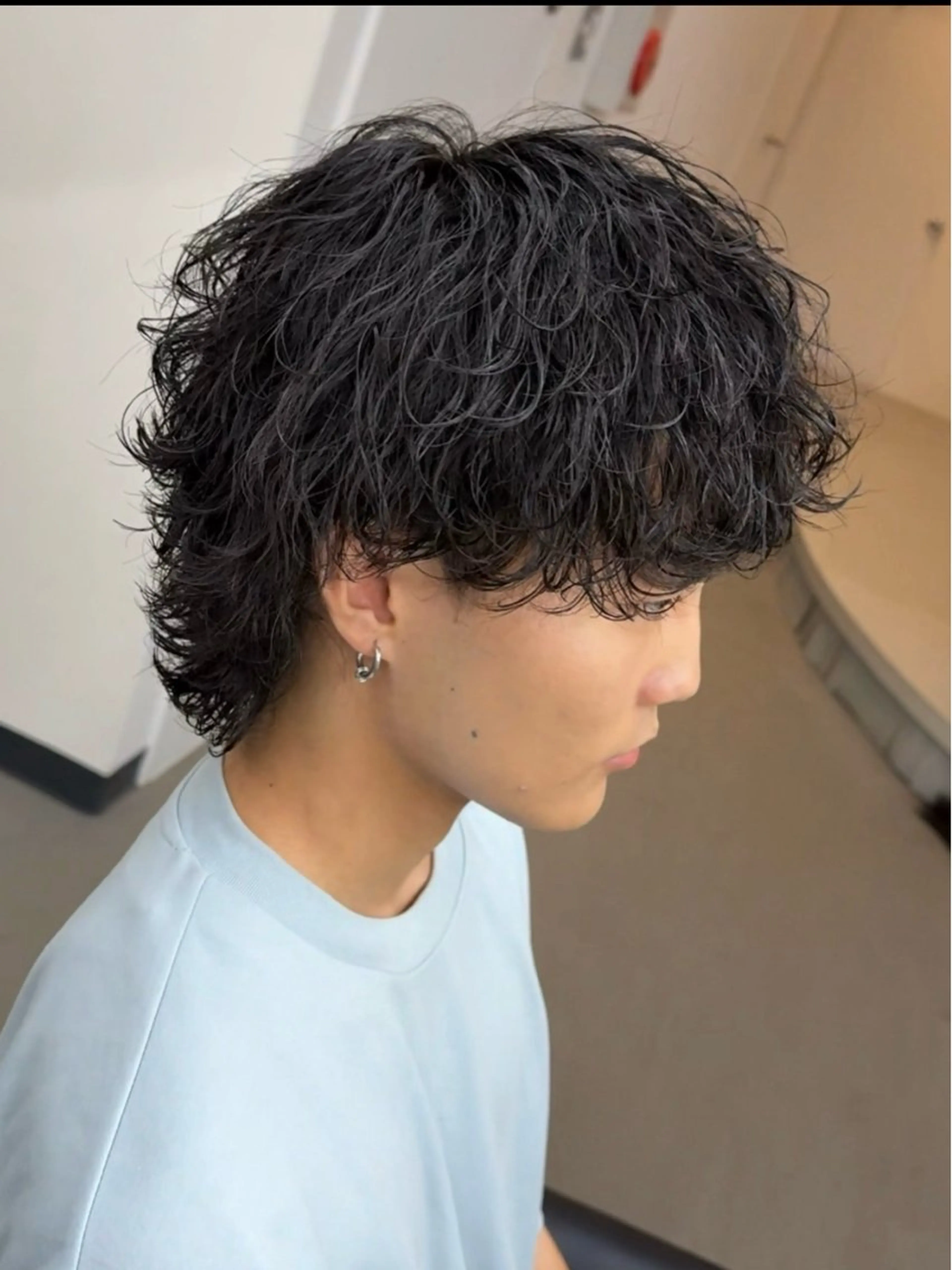 ショート パーマ メンズ メンズパーマ 波巻きパーマ 渋谷／ブリーチ／ カラーモデル／はるとのヘアスタイル