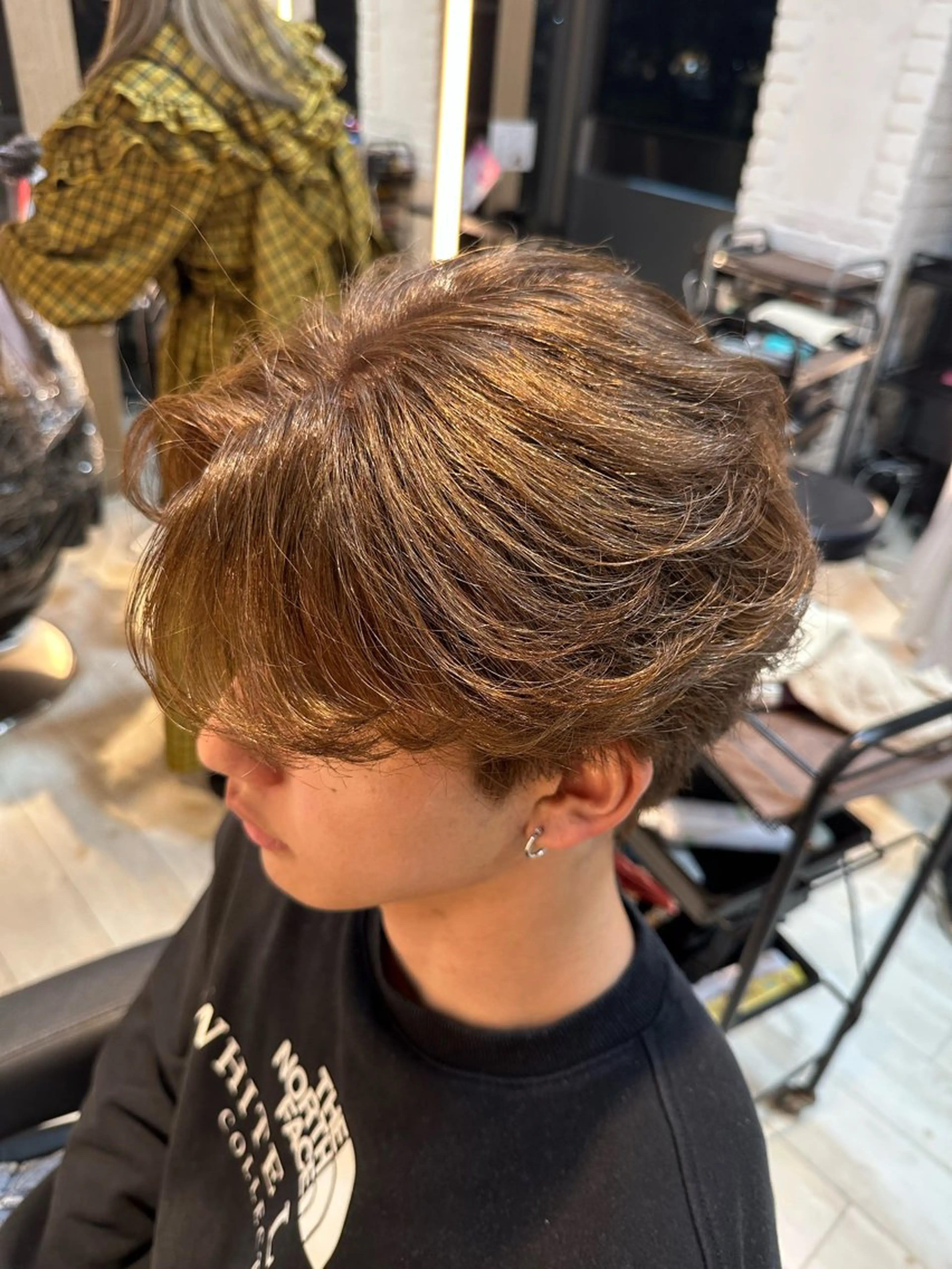 カラー メンズ メンズブリーチ ベージュカラー ブリーチ 透明感カラー オリーブベージュ カット ヘアカラー トリートメント Yamato/ 韓国ヘア/栄のヘアスタイル