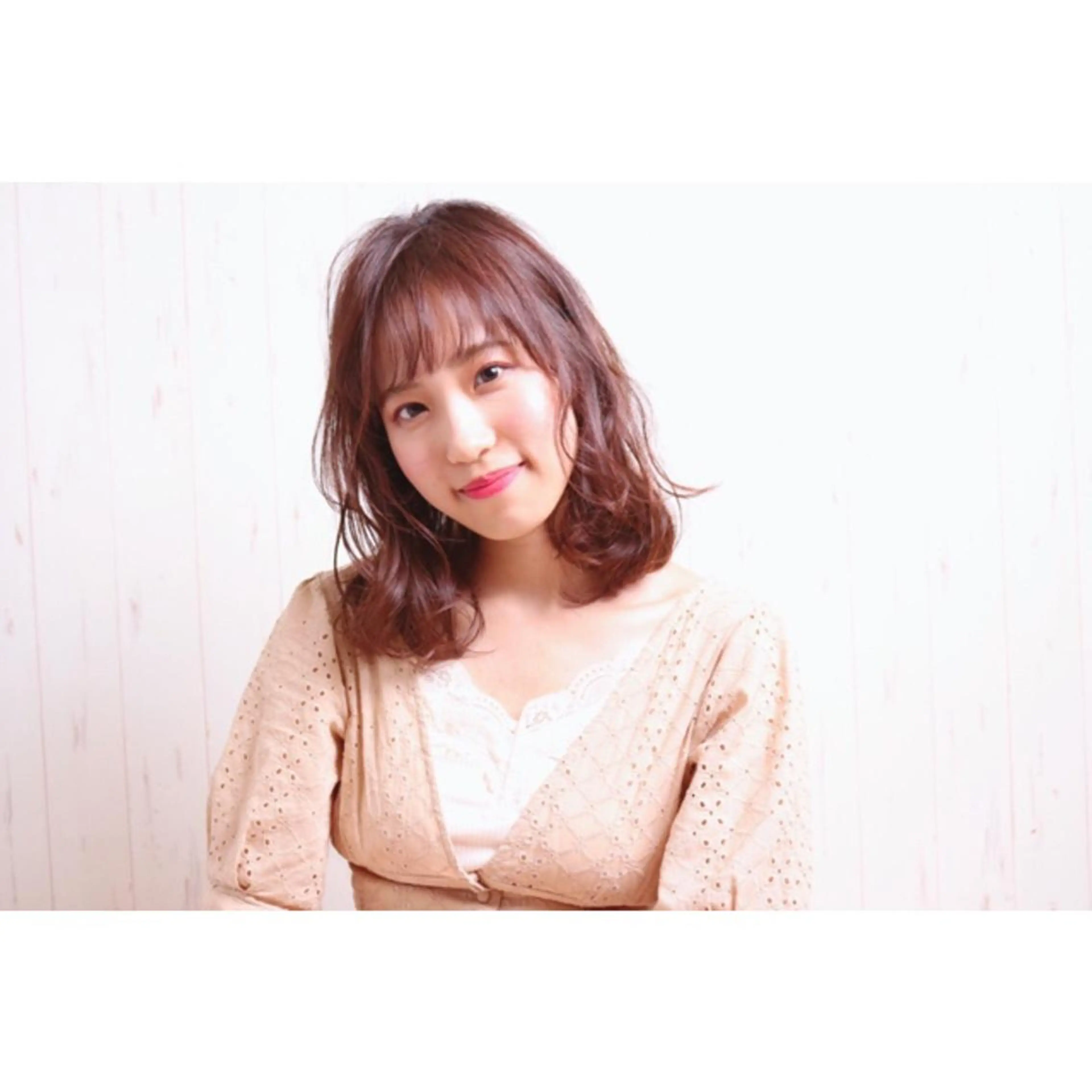 ミディアム カラー ベージュカラー ブラウンカラー ブラウンベージュ KAIzen. tomoのヘアスタイル