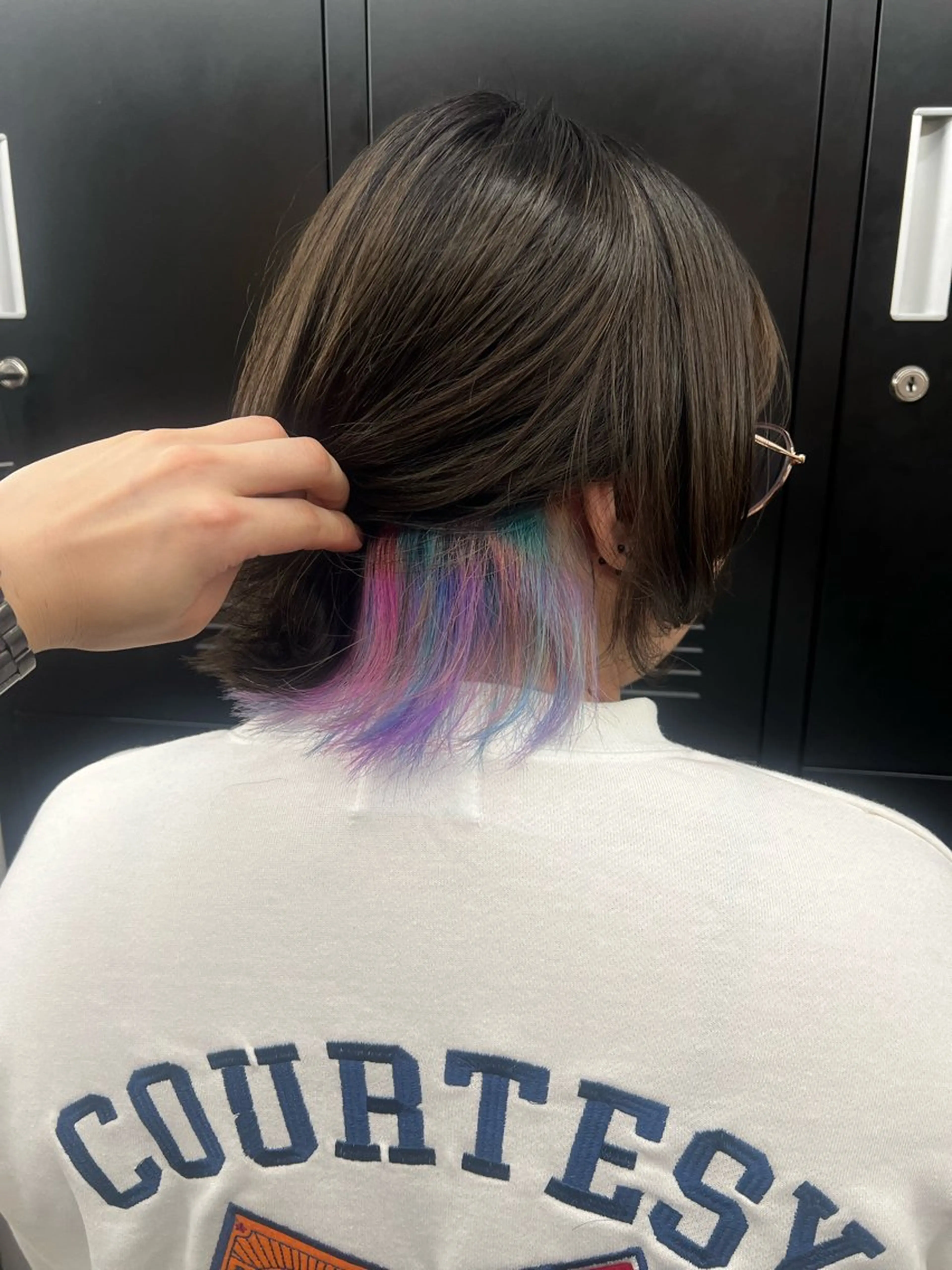 ミディアム カラー ユニコーンカラー ウルフカット カット ヘアカラー ADLLA.アドラ所属・透明感カラー特化🫧 ADLLA.栗原🦋のヘアスタイル