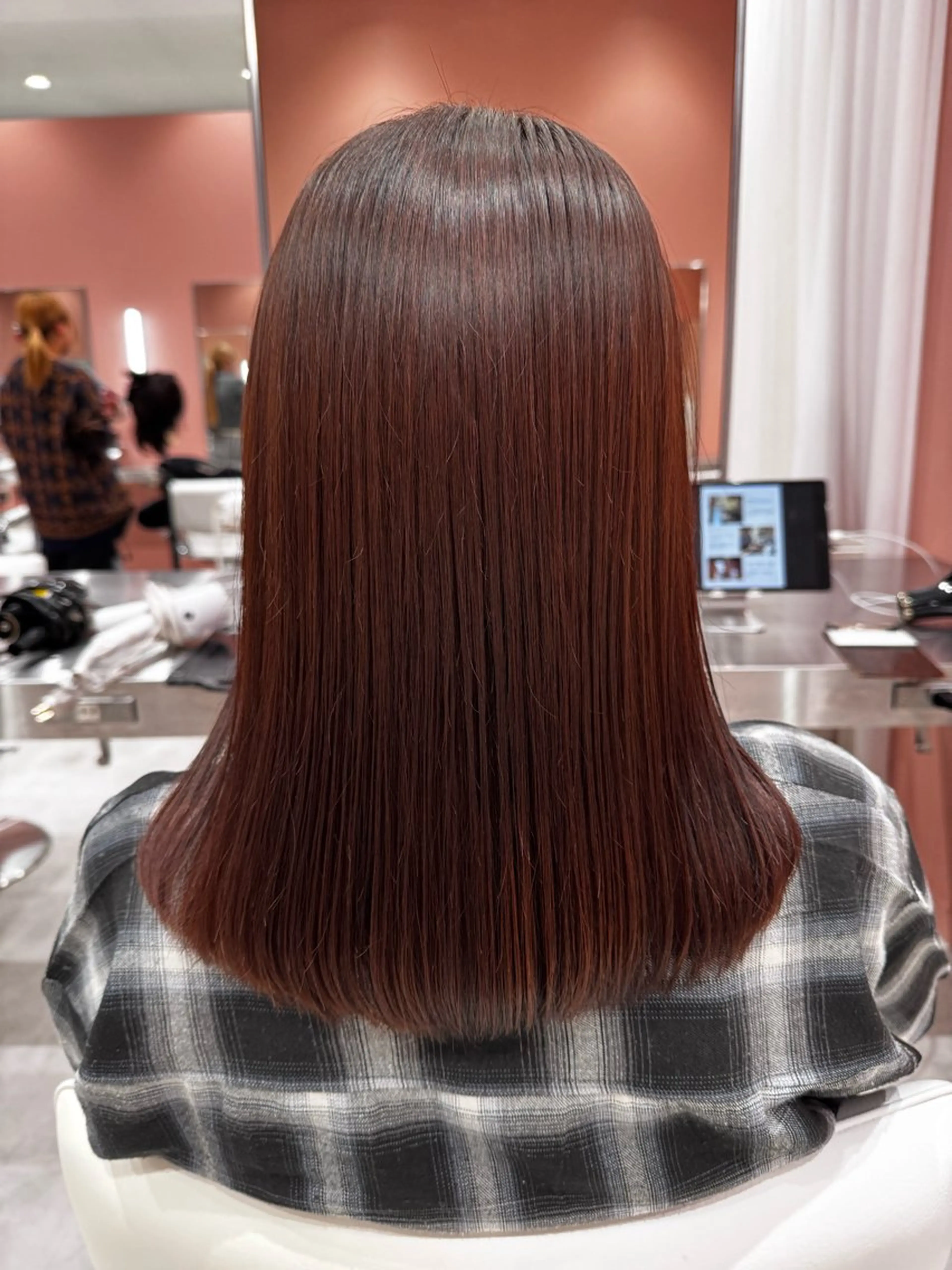 ロング 縮毛矯正 韓国ヘア🇰🇷/ レイヤーカット✂︎のヘアスタイル