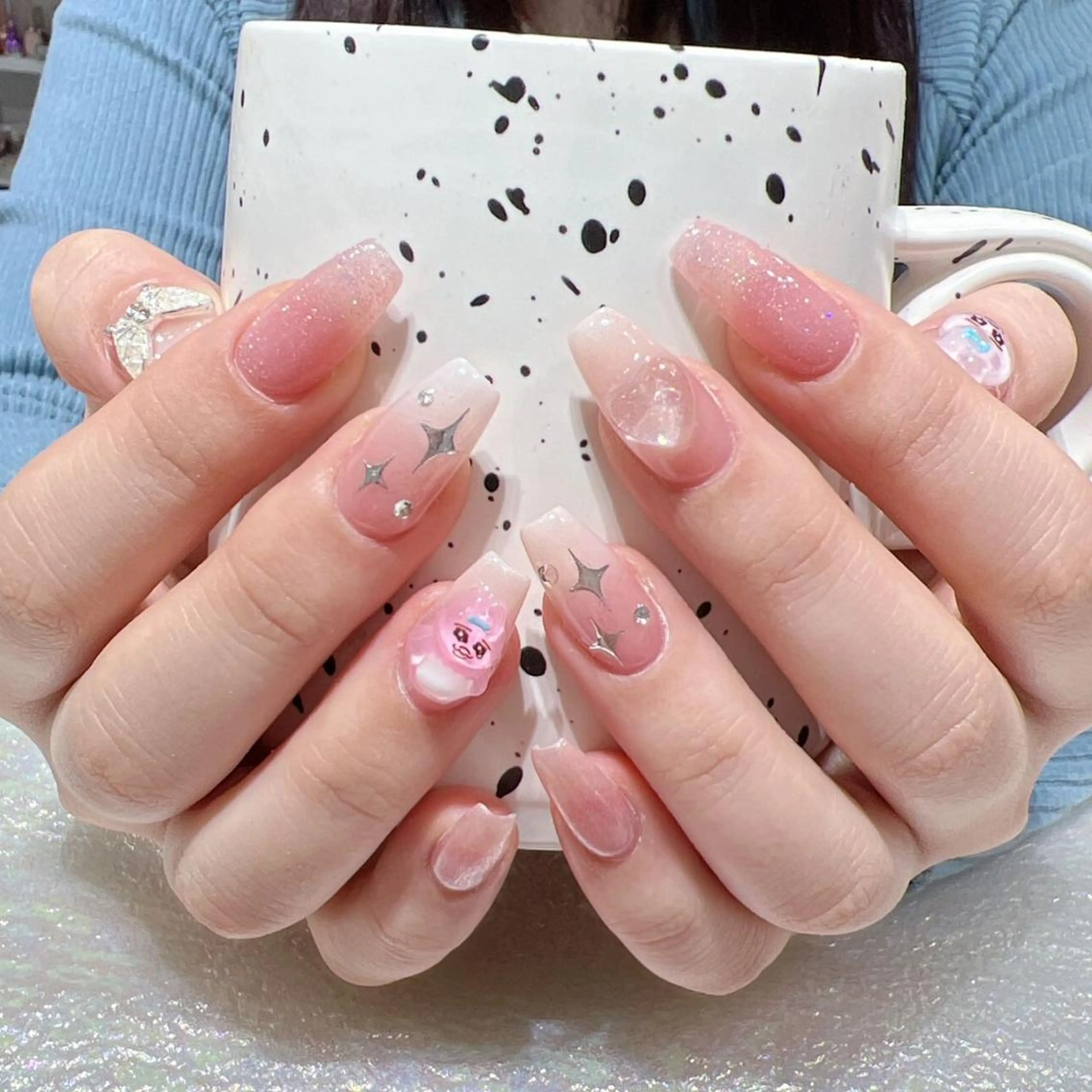 ネイル ハンドネイル Queens マオのネイルデザイン