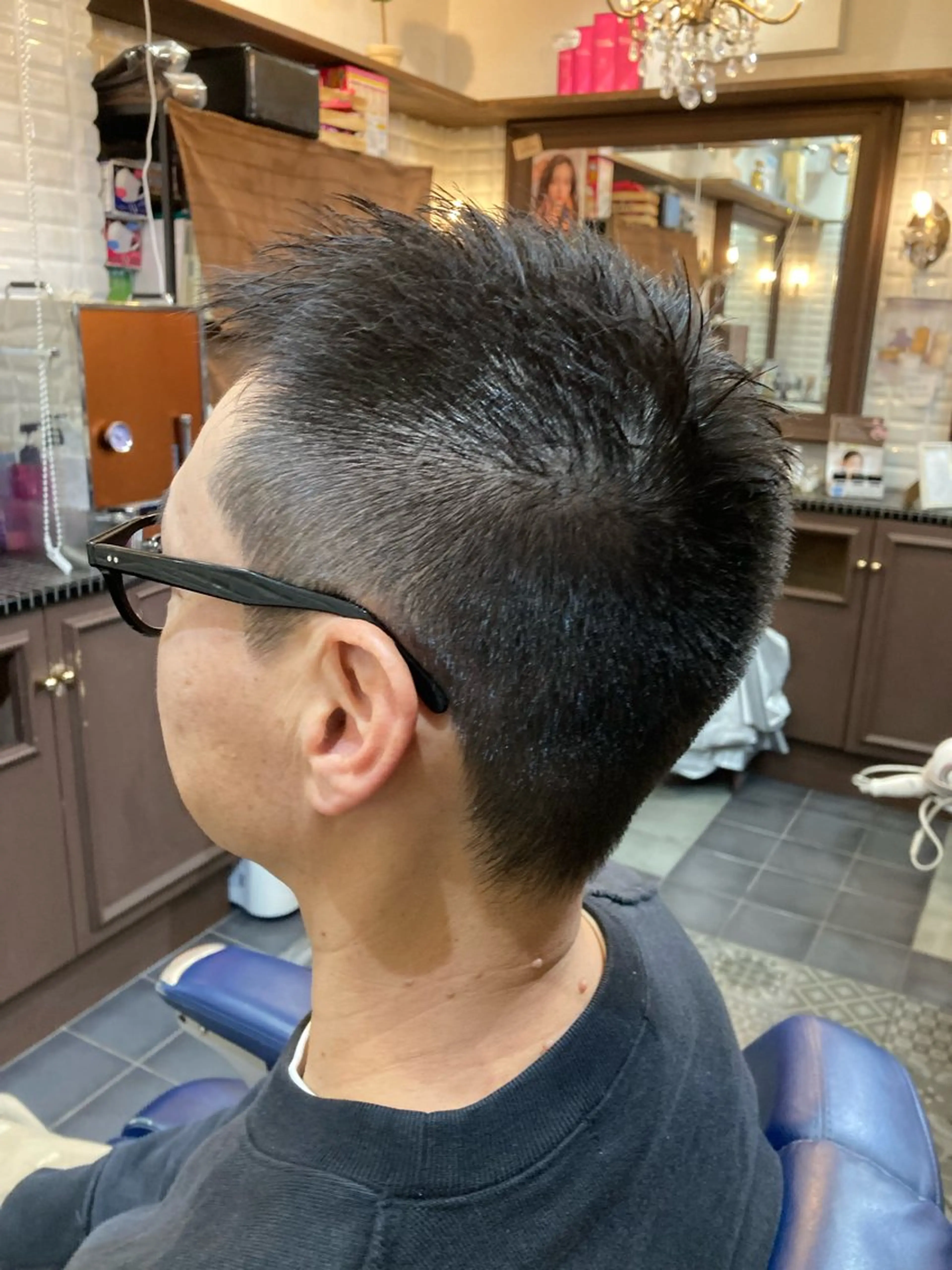 ショート メンズ モヒカン ショートヘア ルピナス中田店長 山口大地のヘアスタイル