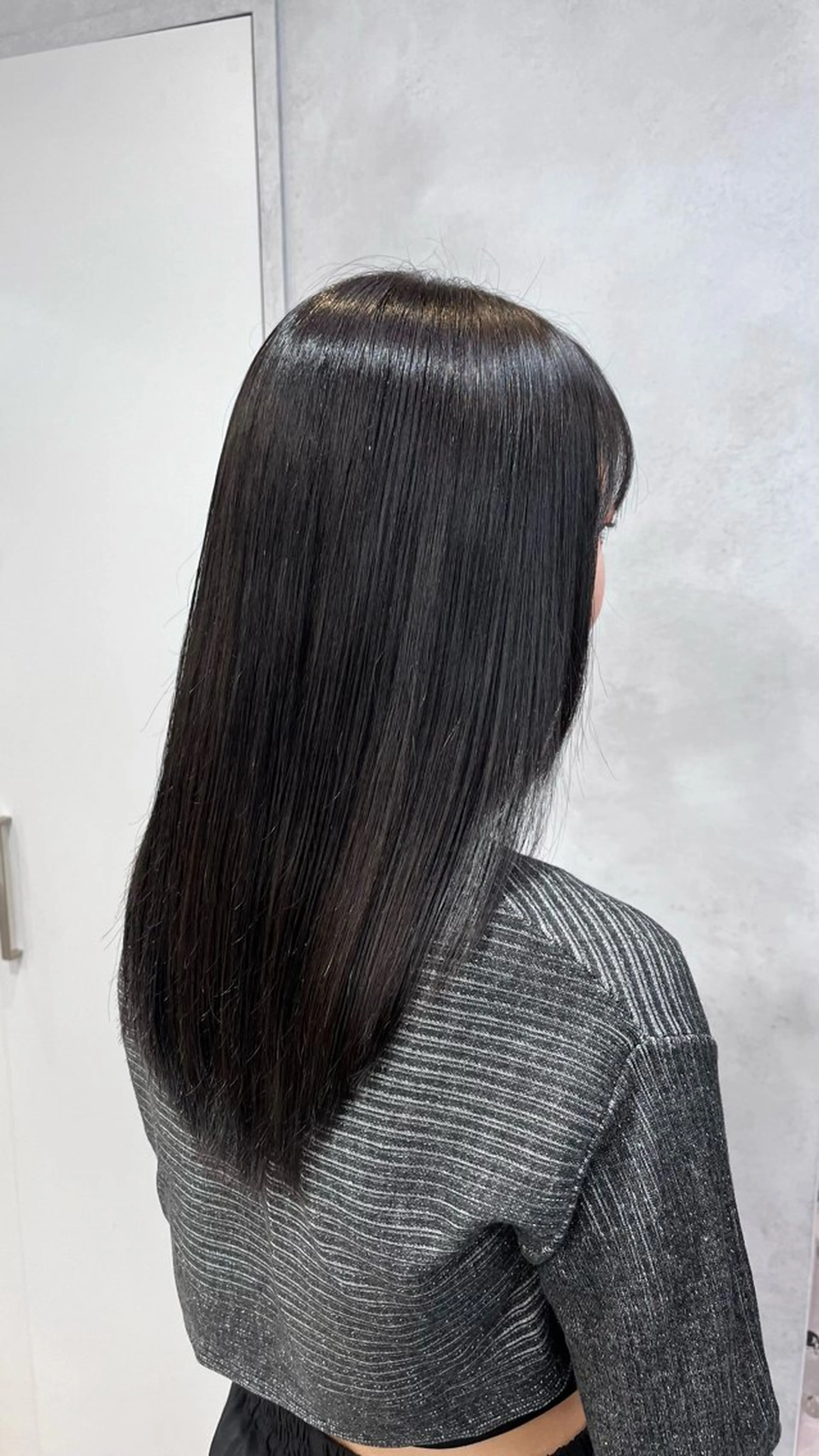 ロング 韓国風ヘア 透明感カラー🕊🤍 アサノ マユのヘアスタイル