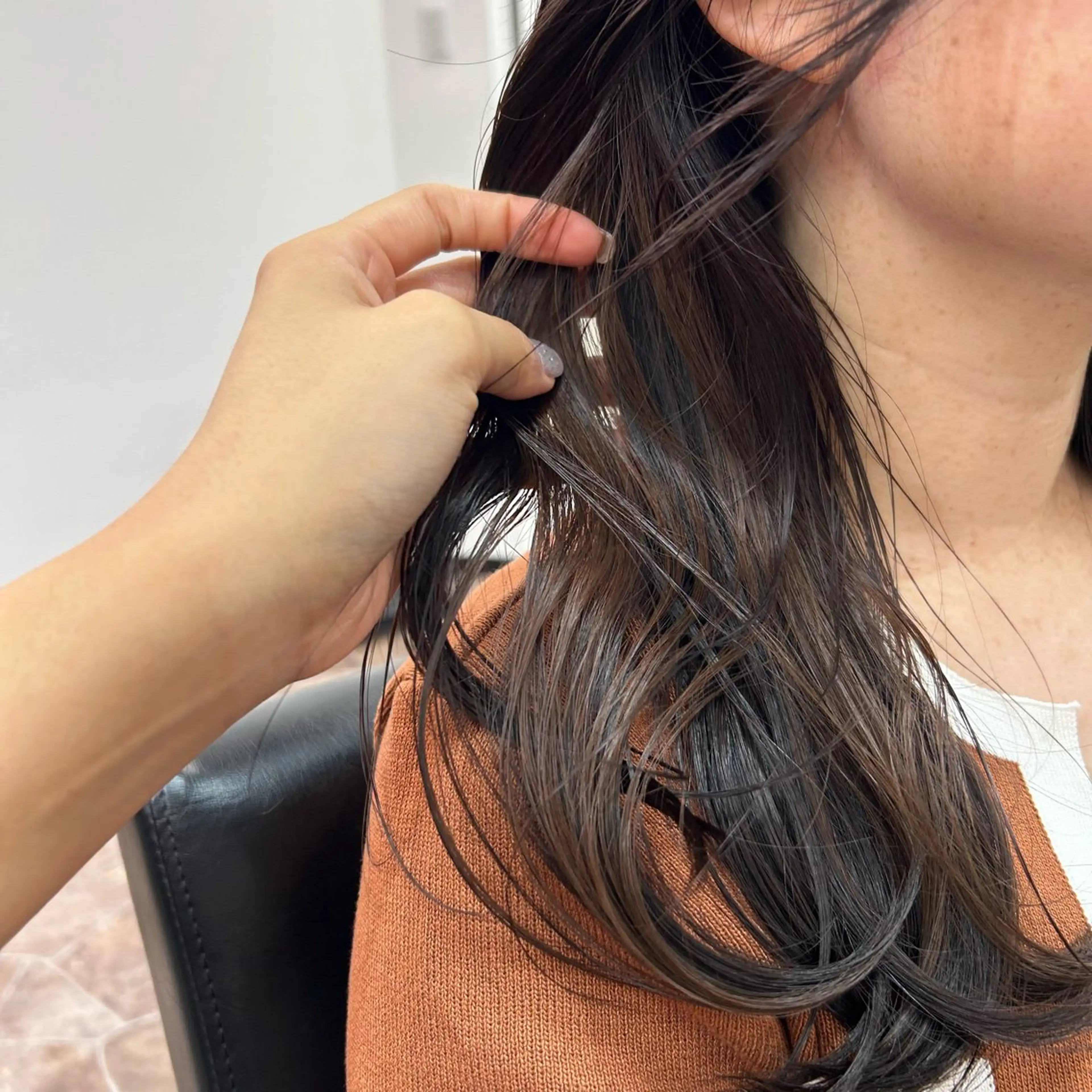 ロング カラー ブリーチ ブリーチなしカラー COEUR🧡 山下　優花のヘアスタイル