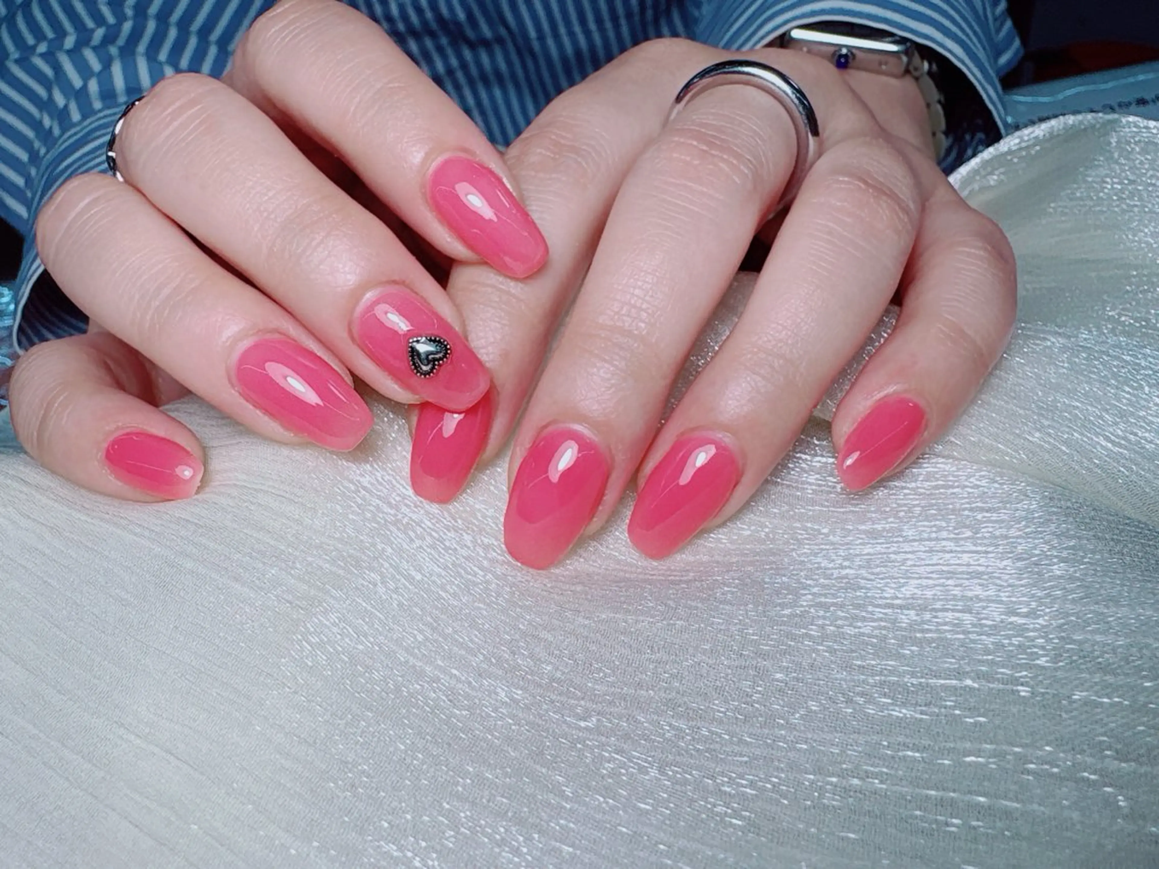 ネイル ハンドネイル ユーシーネイルサロン 池田公園店のネイルデザイン