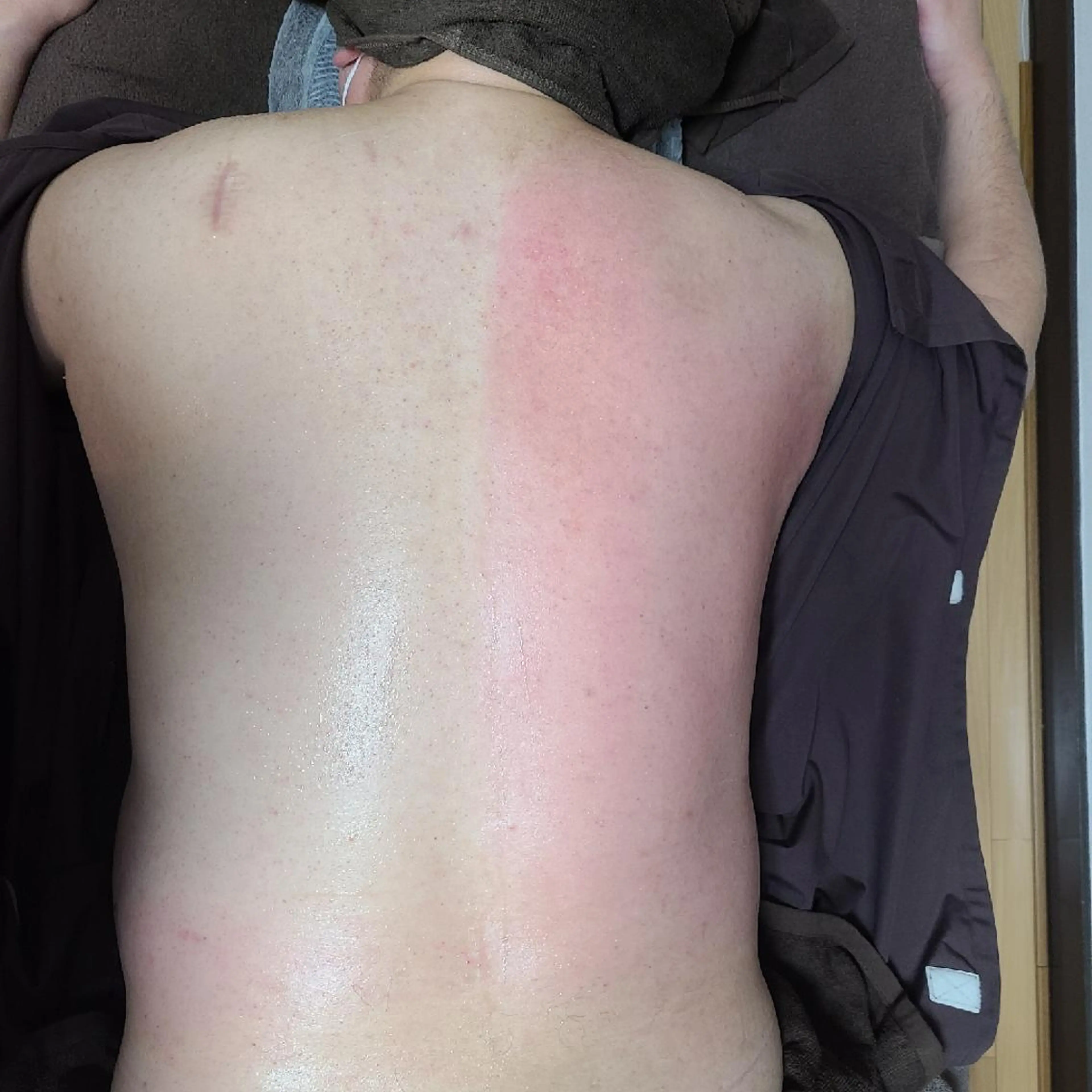 輿 桂のヘアスタイル