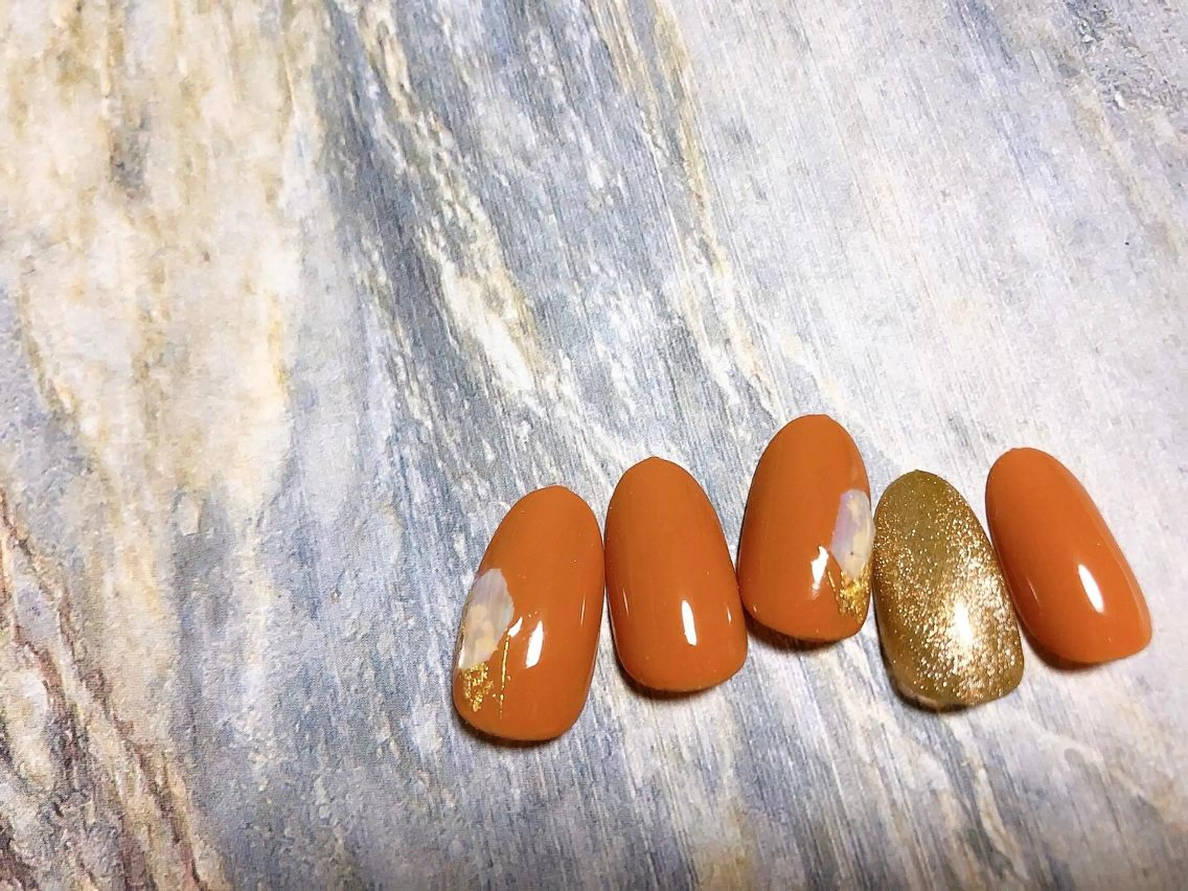 ネイル mogunail &blowのネイルデザイン